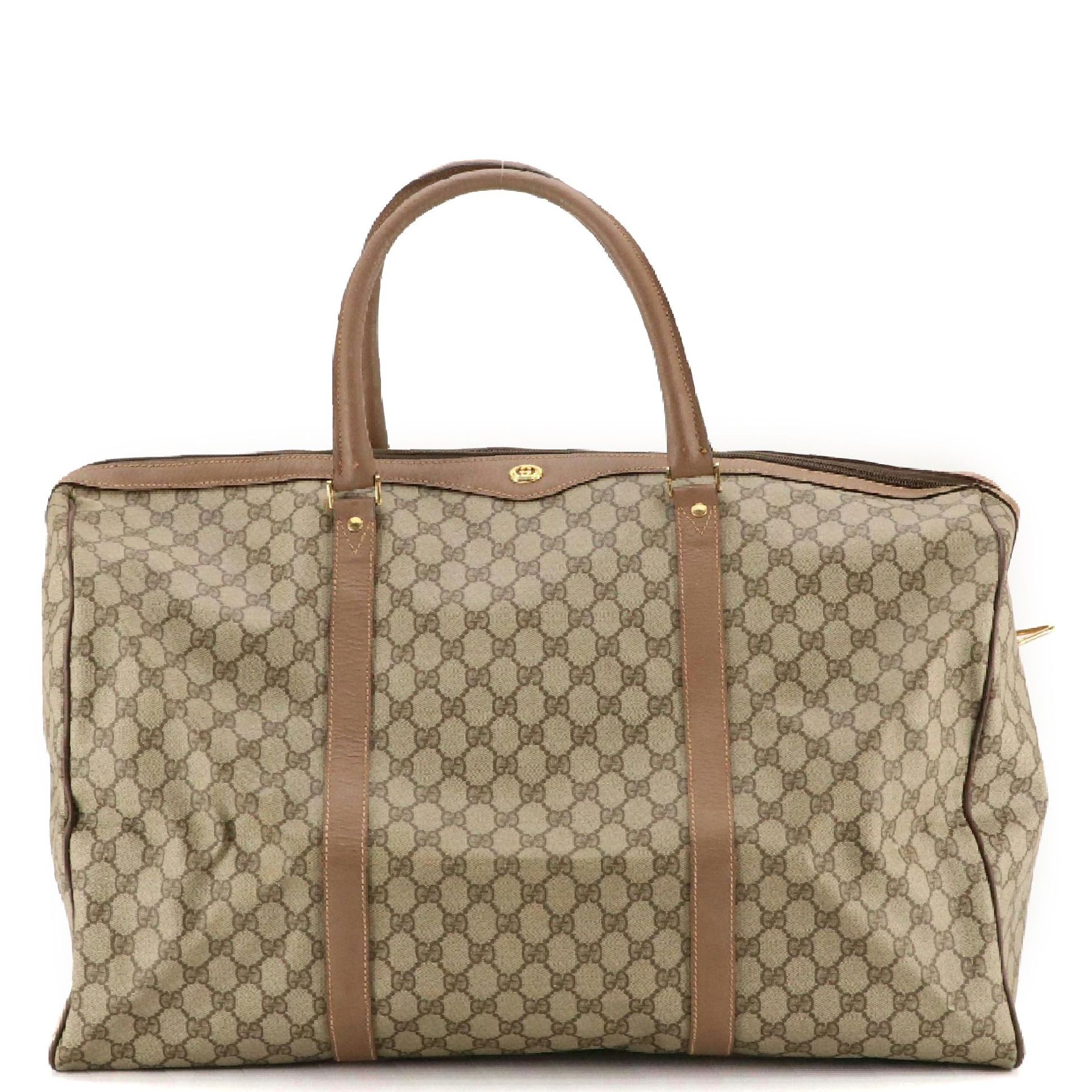 Gucci Interlocking GG Large Boston Bag in GG Supreme Canvas