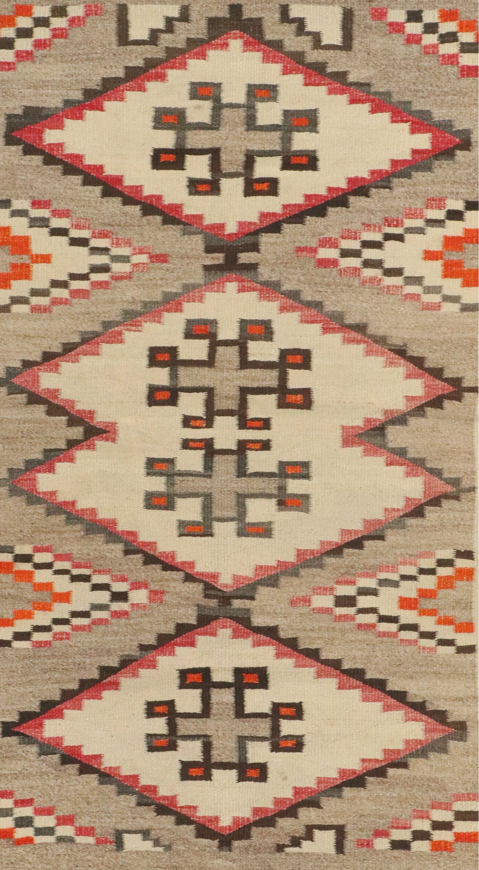 4'4 x 2'6 Navajo Handwoven Accent Rug