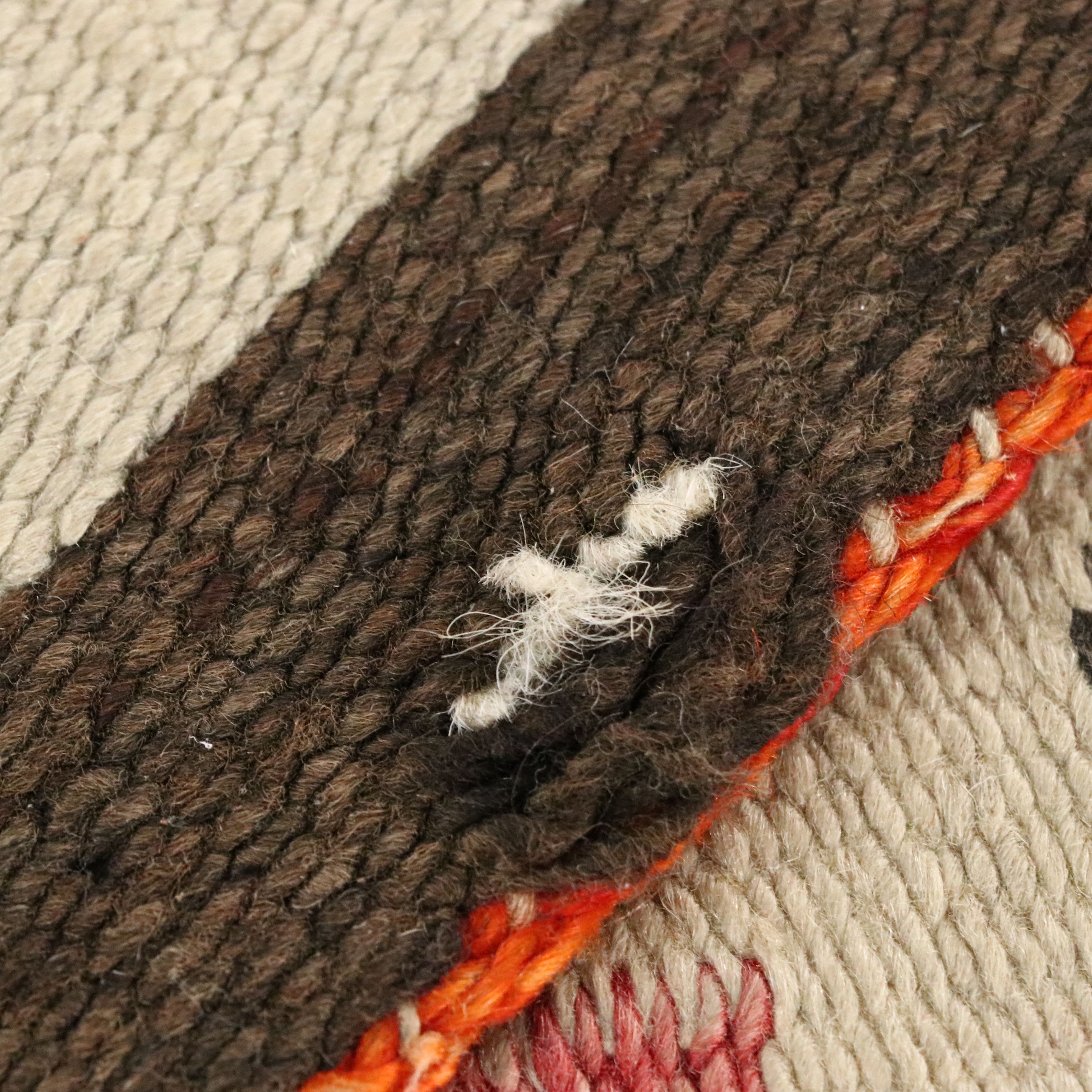 4'4 x 2'6 Navajo Handwoven Accent Rug