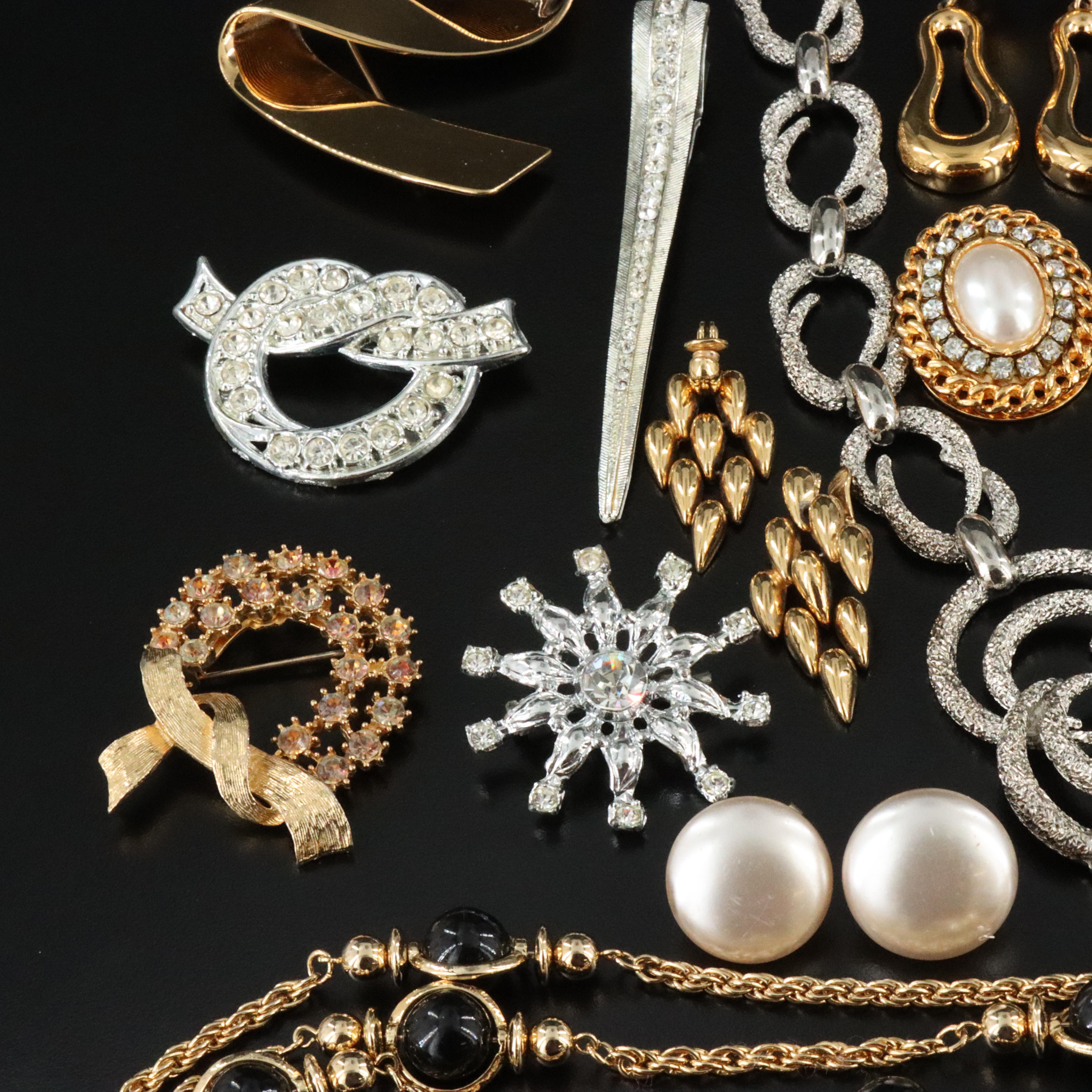 Vintage Assorted Costume Jewelry Collection