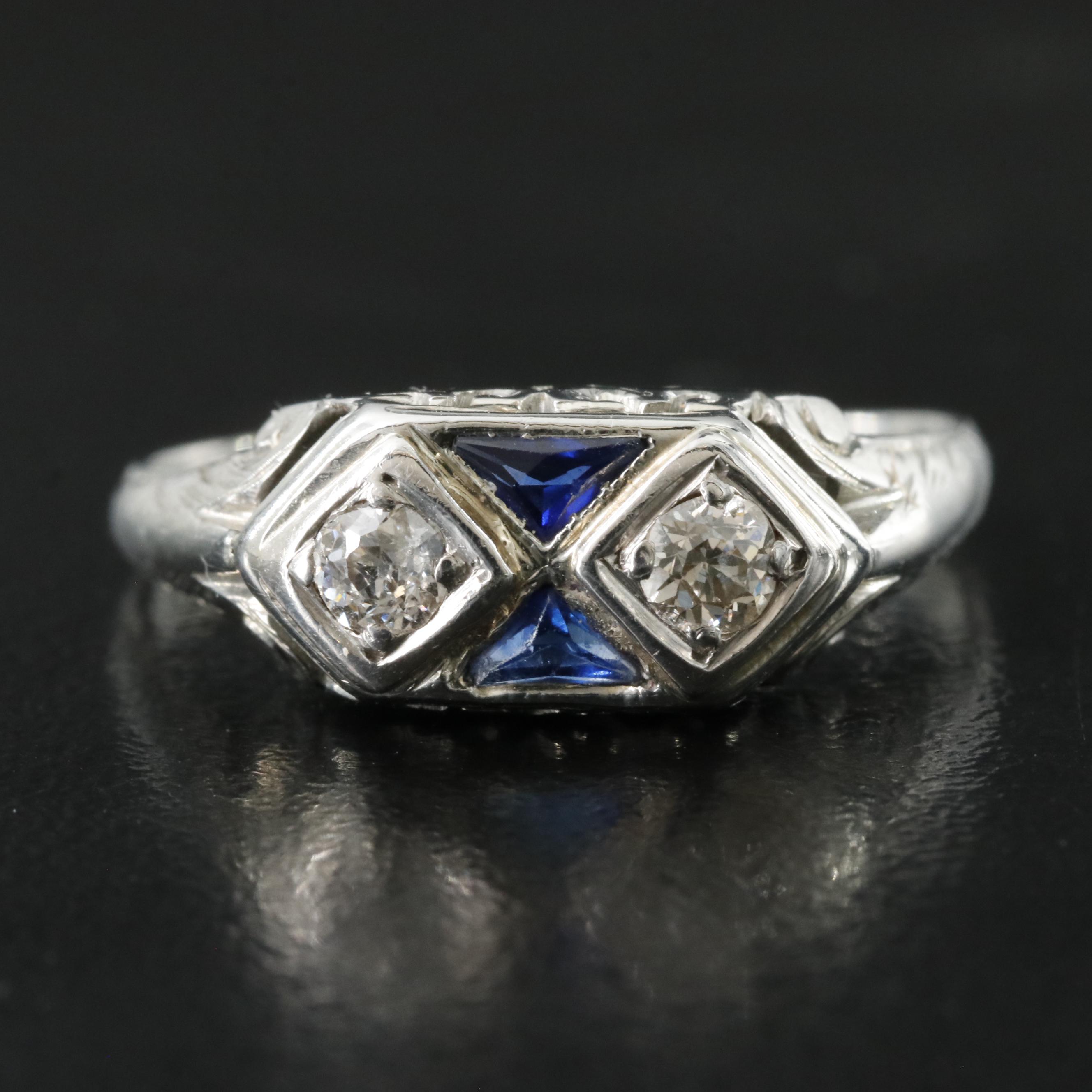 Vintage 18K Diamond and Sapphire Ring