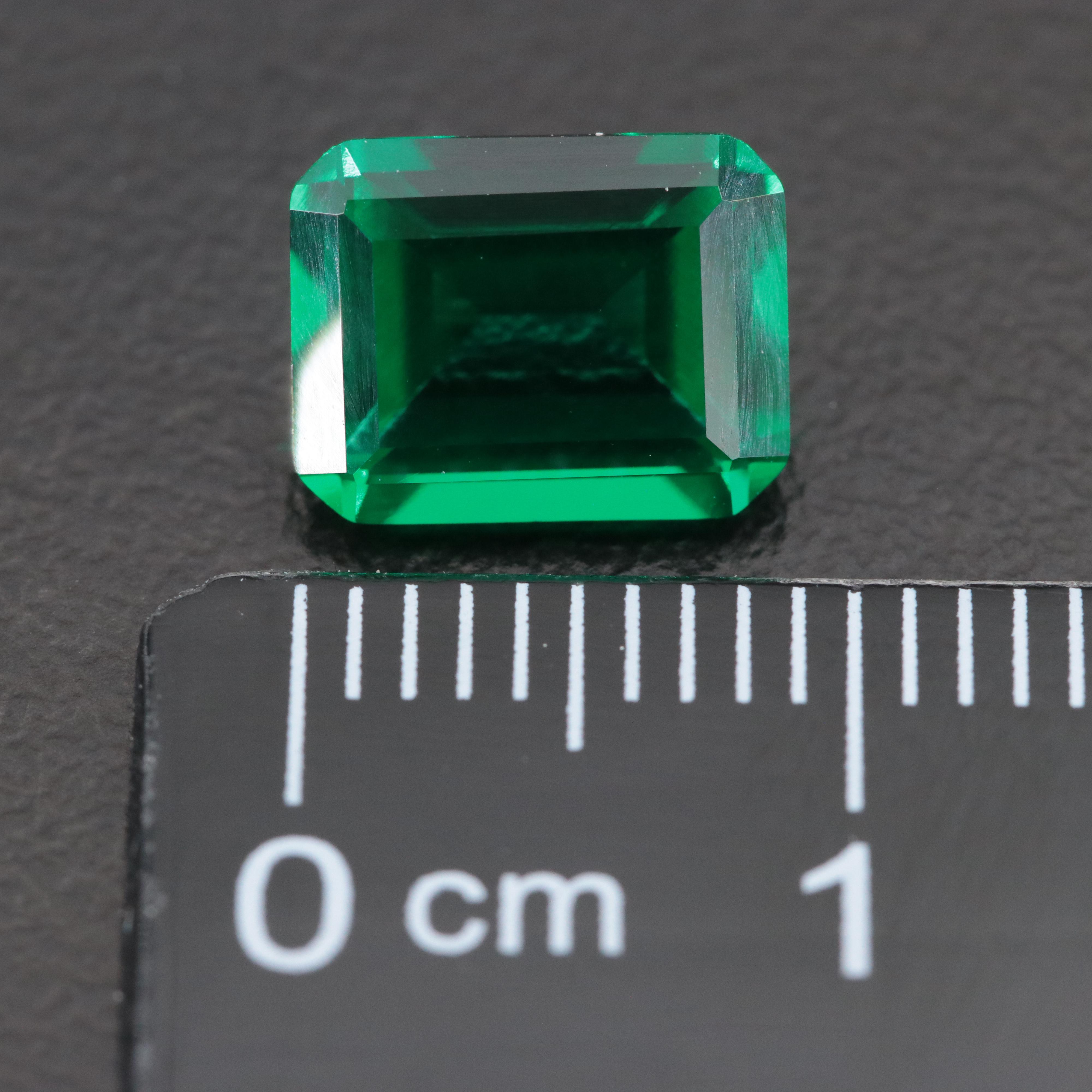 Loose 2.07 CT Lab Grown Emerald