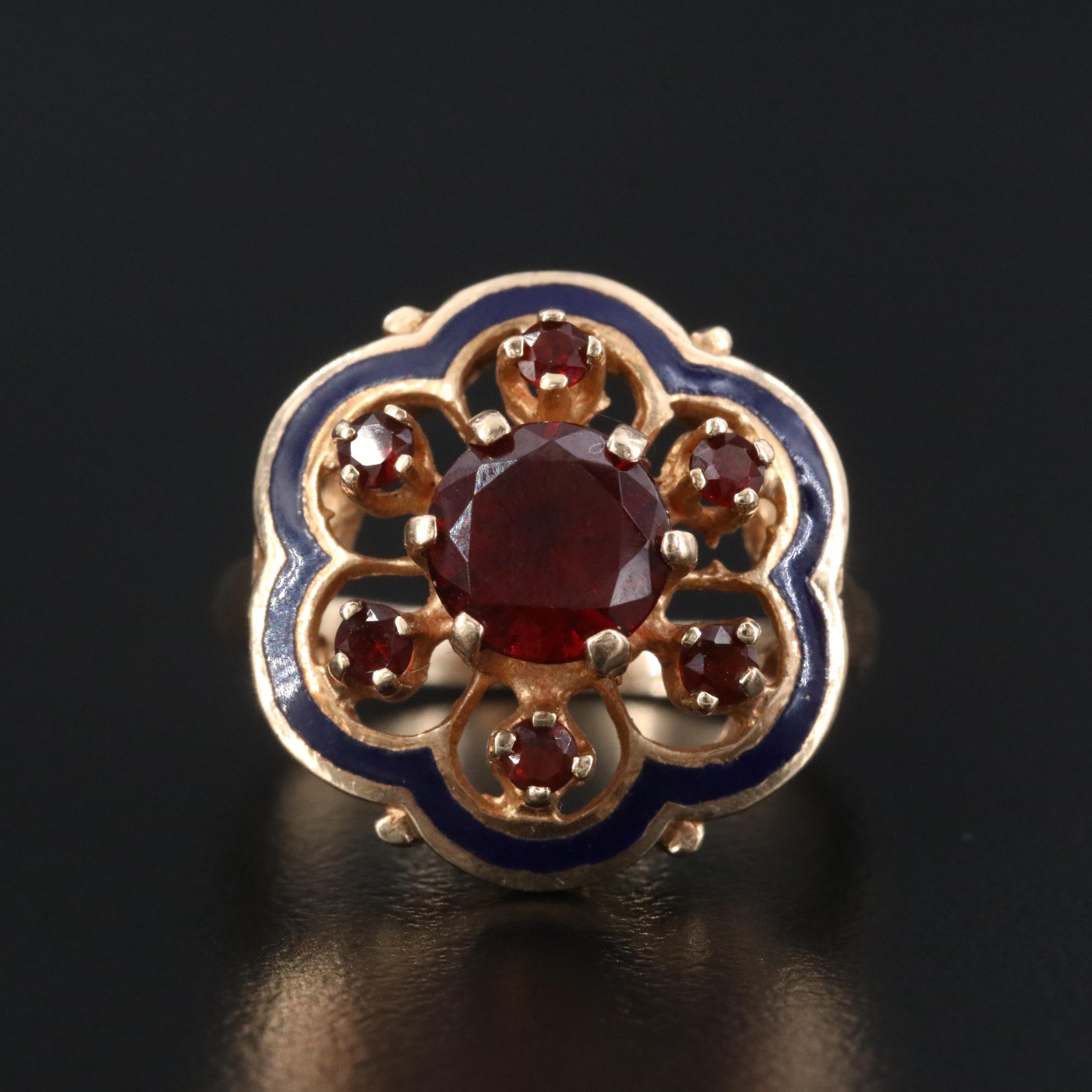 10K Cluster Garnet and Enamel Hexafoil Ring