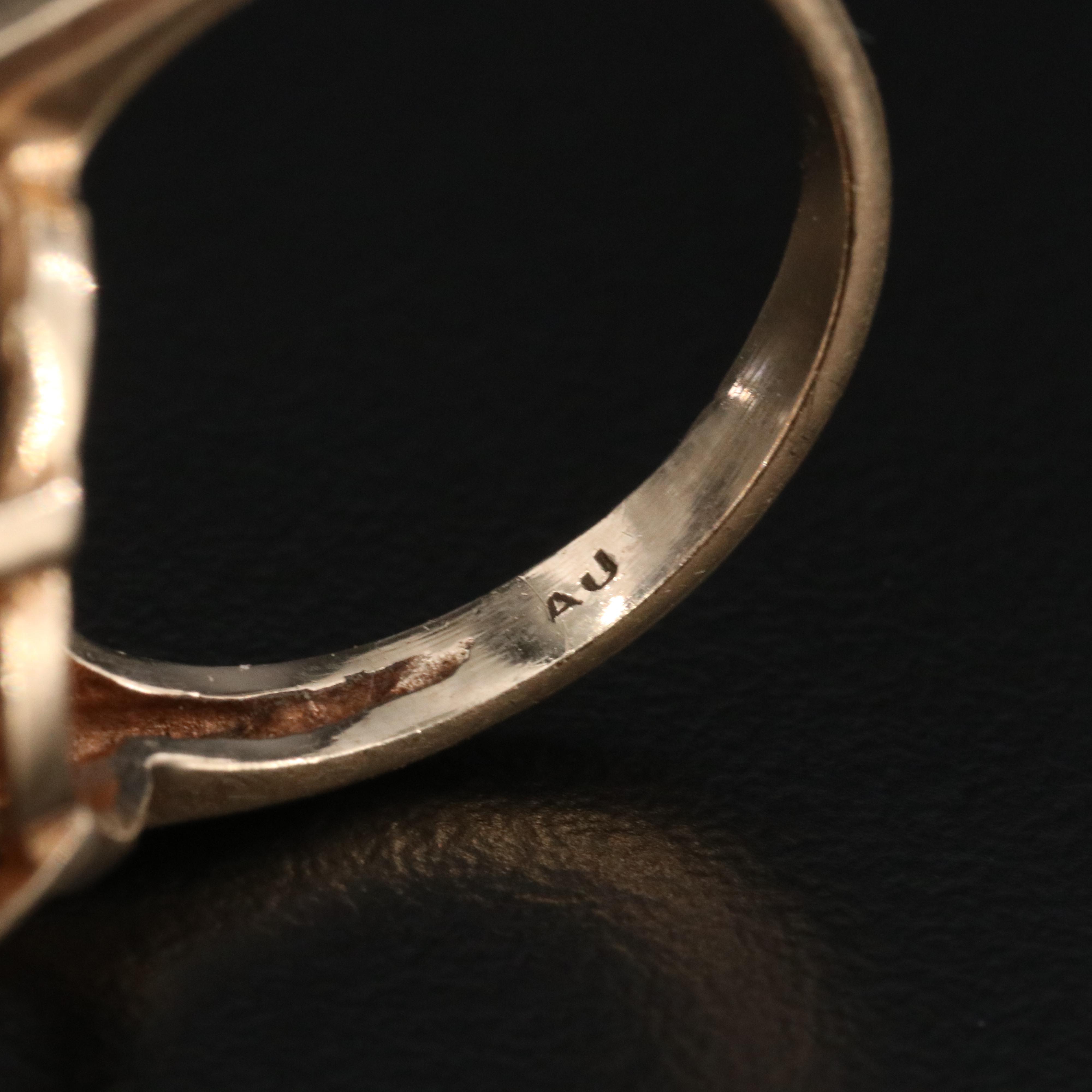 10K Cluster Garnet and Enamel Hexafoil Ring