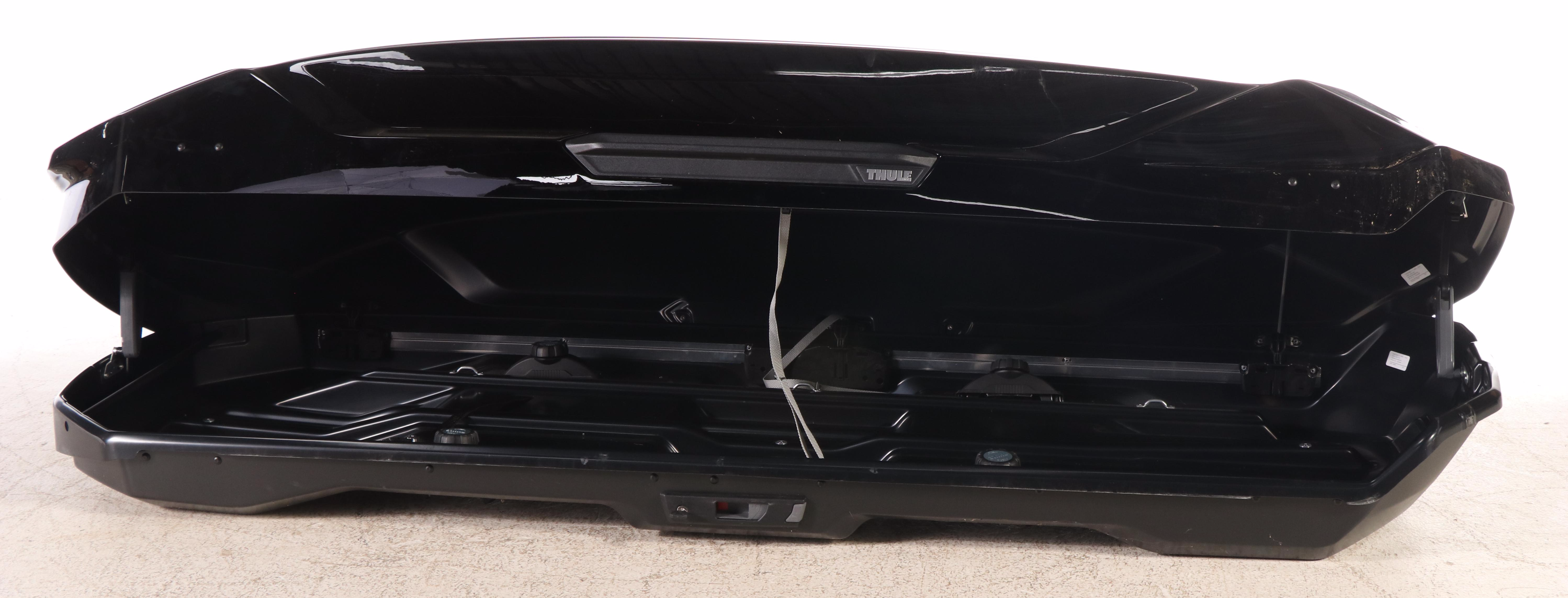 Thule Motion Glossy Black Roof Cargo Box