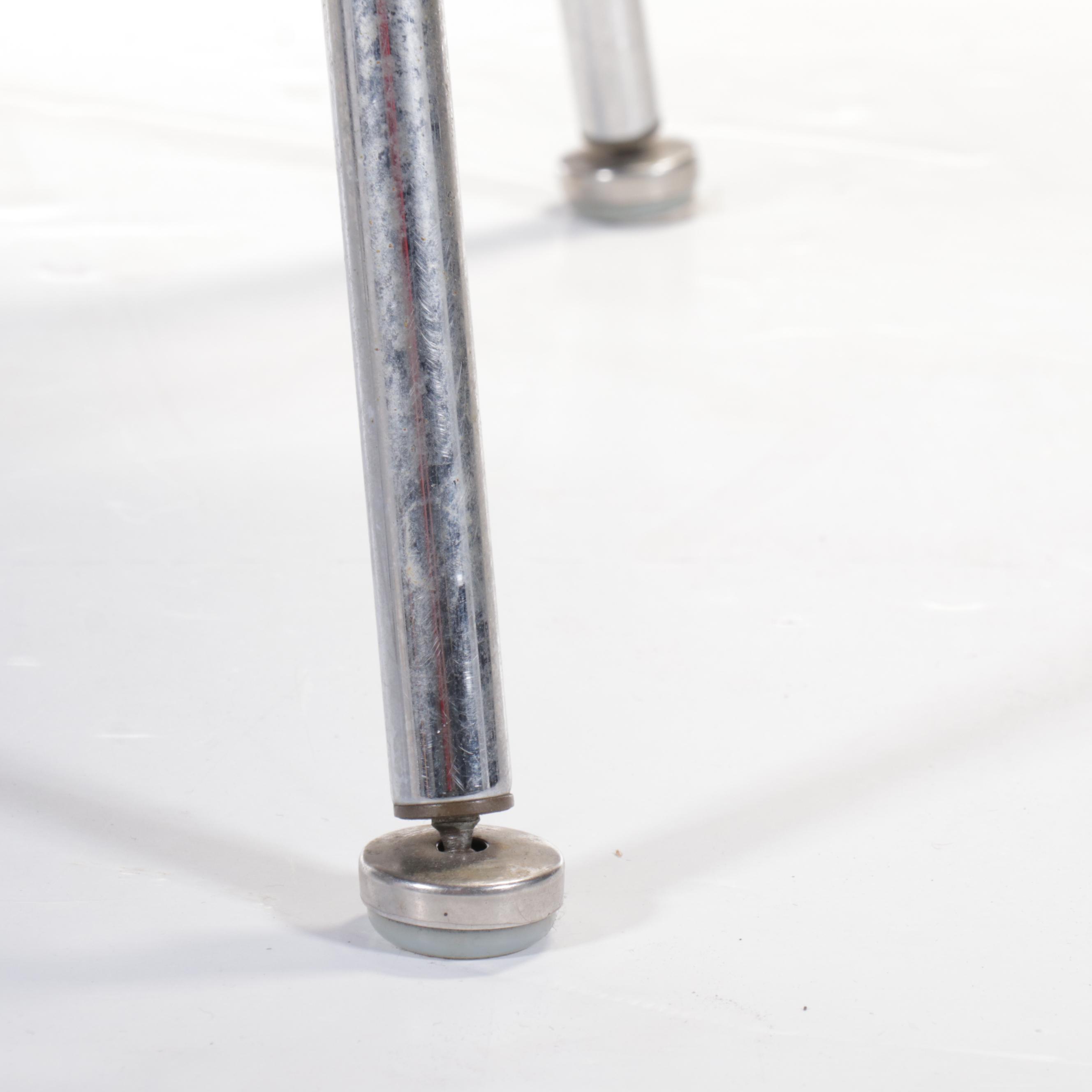 Pair of Eero Saarinen for Knoll "Executive" Armchairs, Mid-20th Century