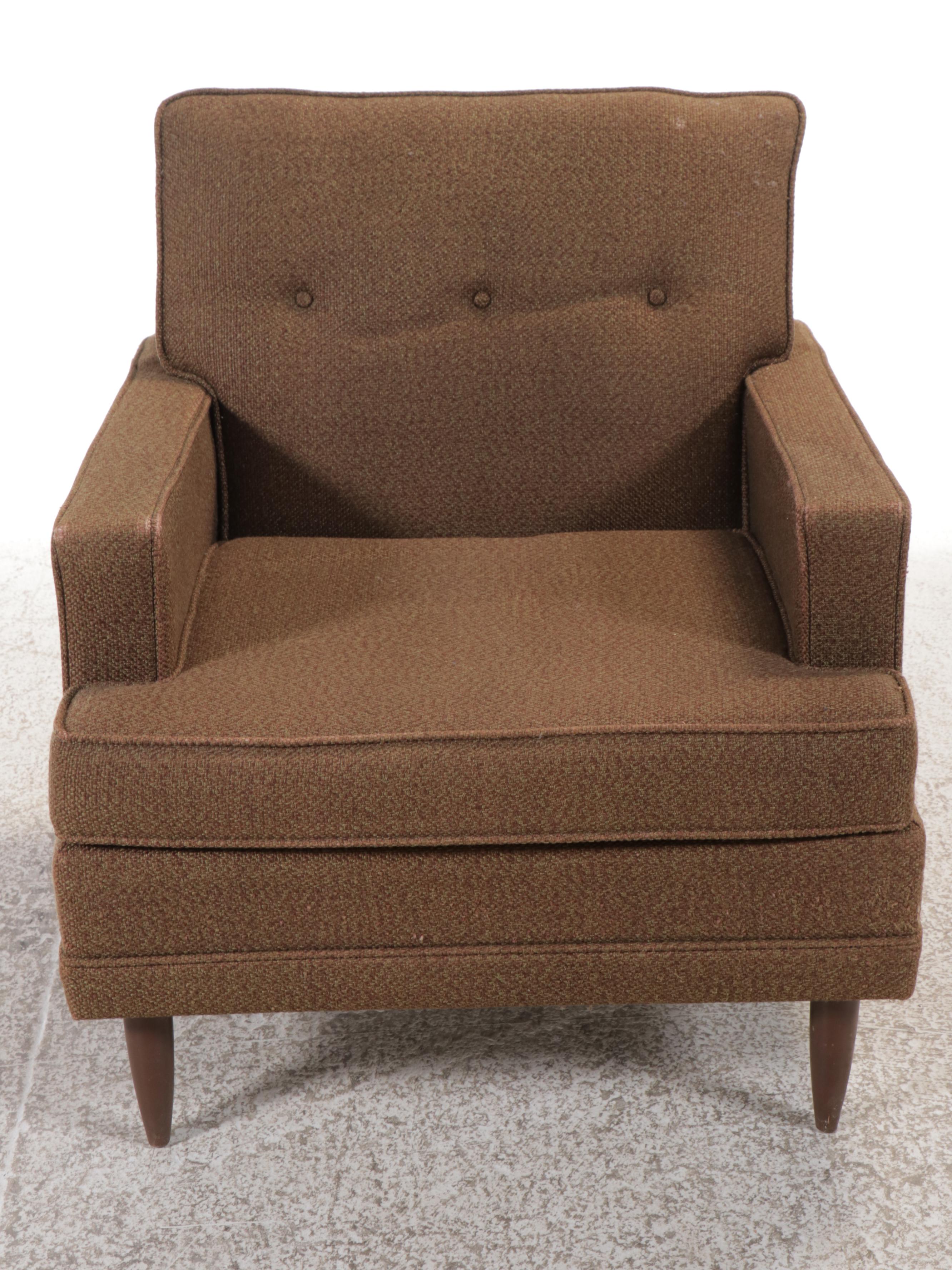 Mid Century Modern Button-Tufted Lounge Chair, Mid-20th Century