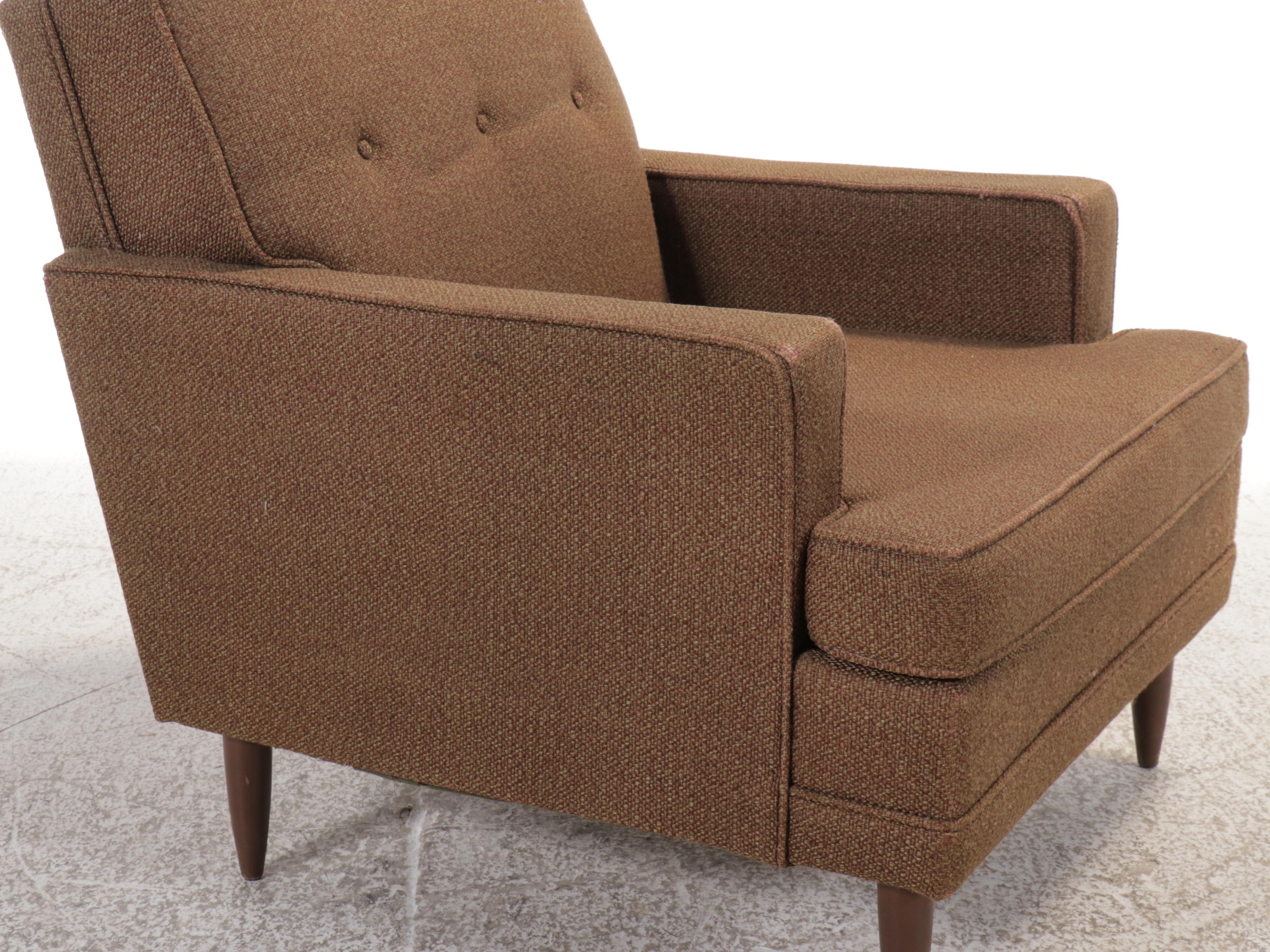 Mid Century Modern Button-Tufted Lounge Chair, Mid-20th Century