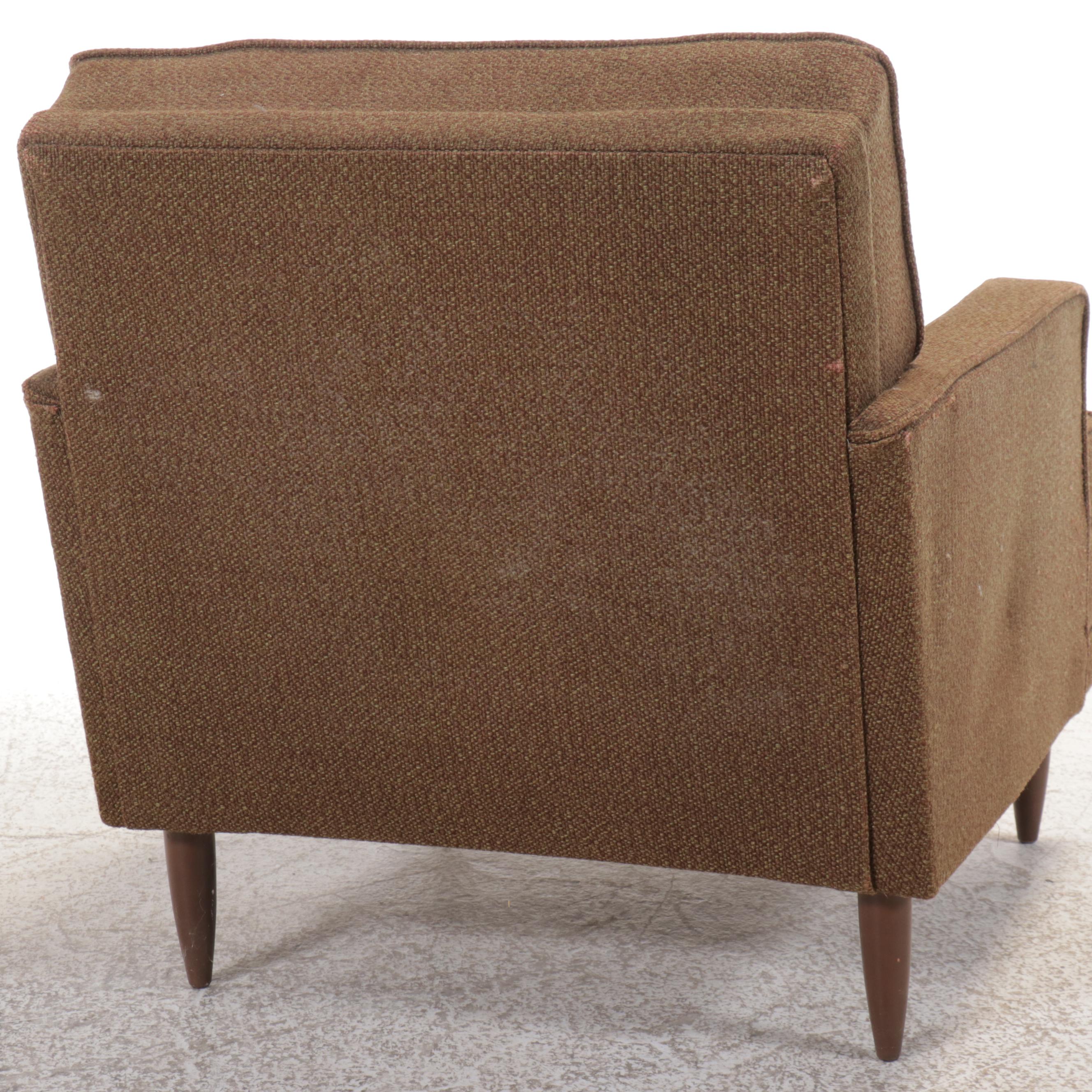 Mid Century Modern Button-Tufted Lounge Chair, Mid-20th Century