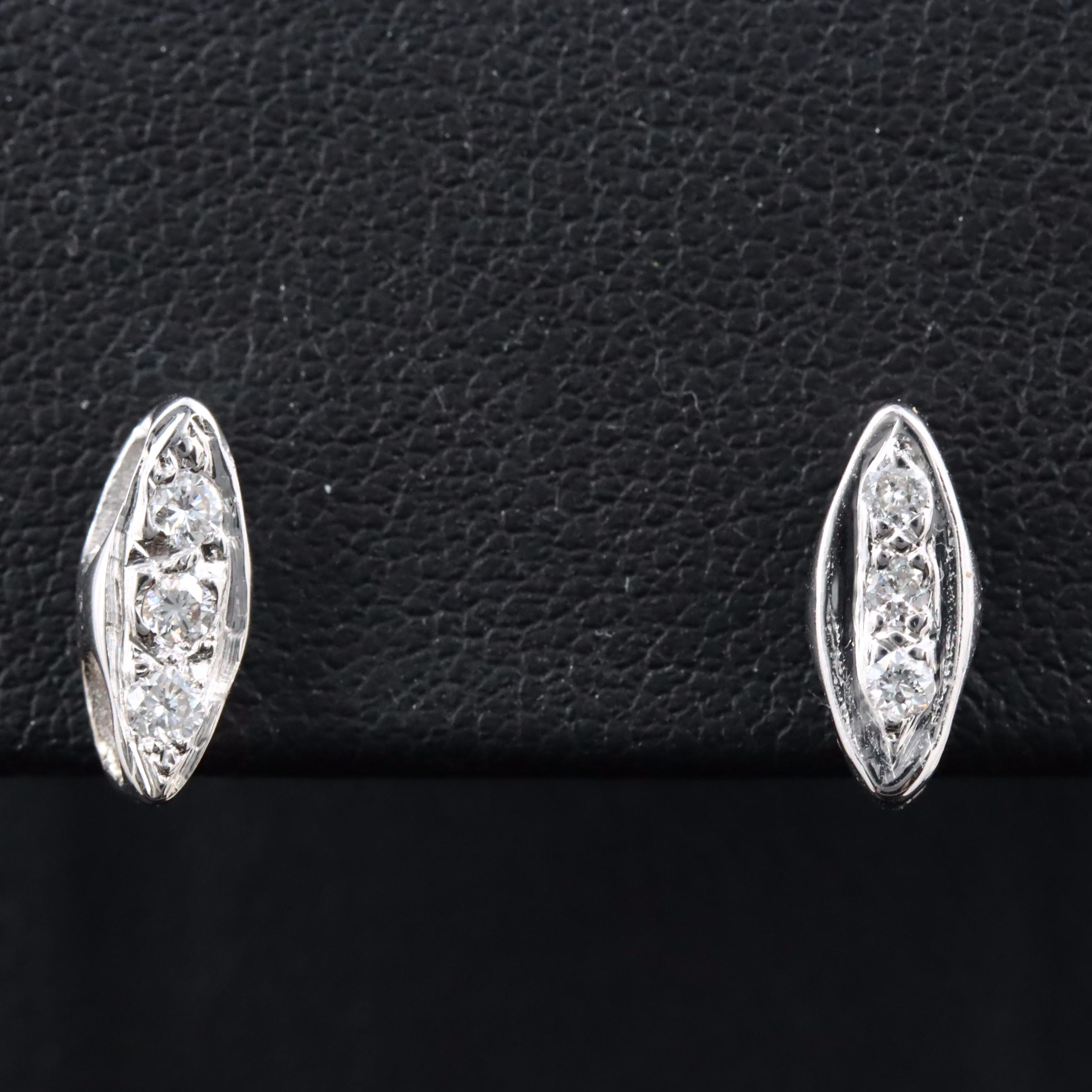 18K 0.15 CTW Diamond Earrings
