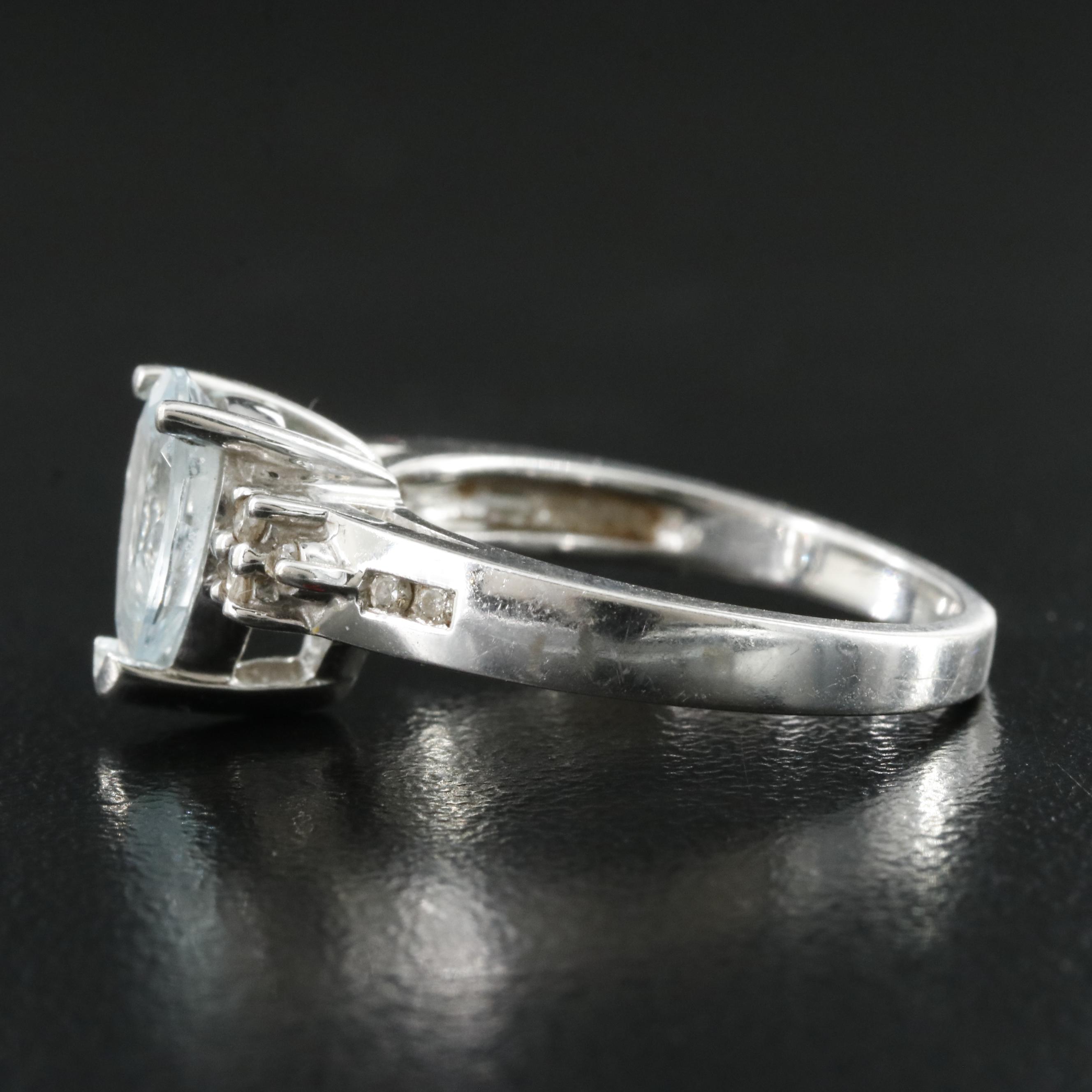 14K Aquamarine and Diamond  Ring