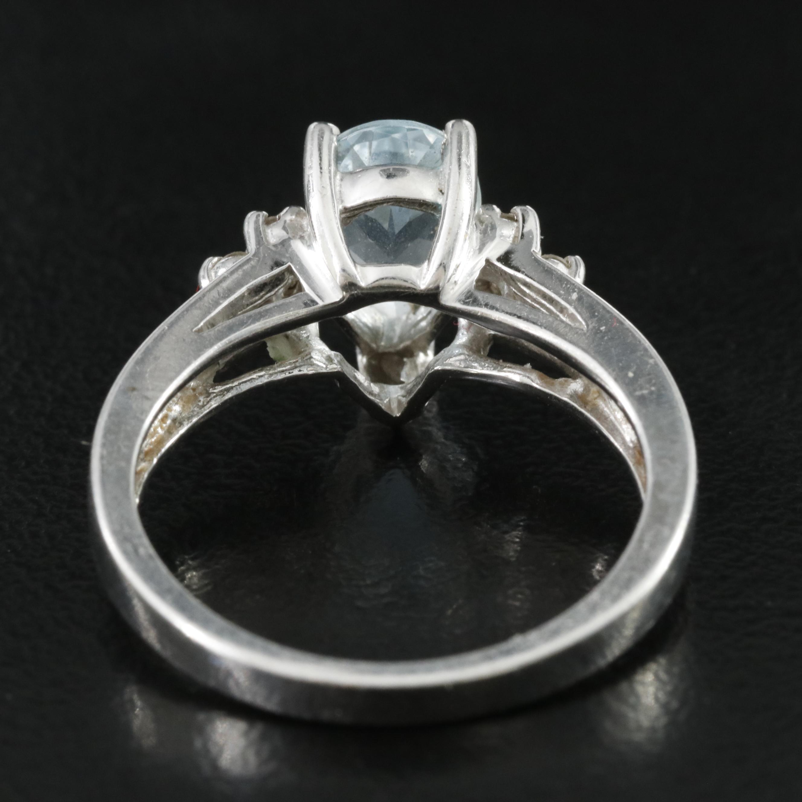 14K Aquamarine and Diamond  Ring