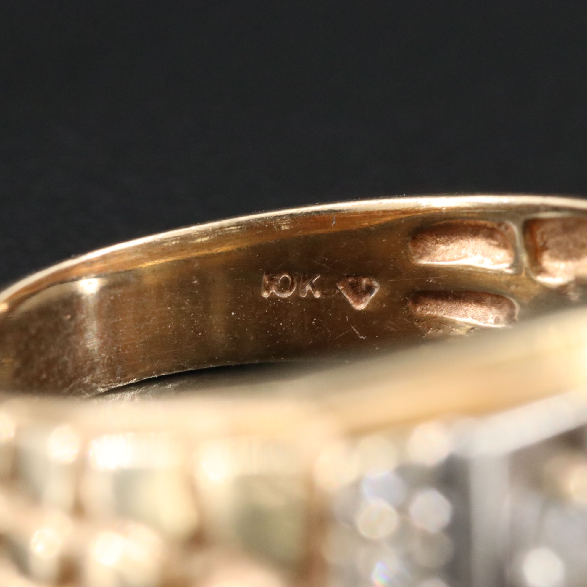 10K 1.02 CTW Diamond Nugget Ring