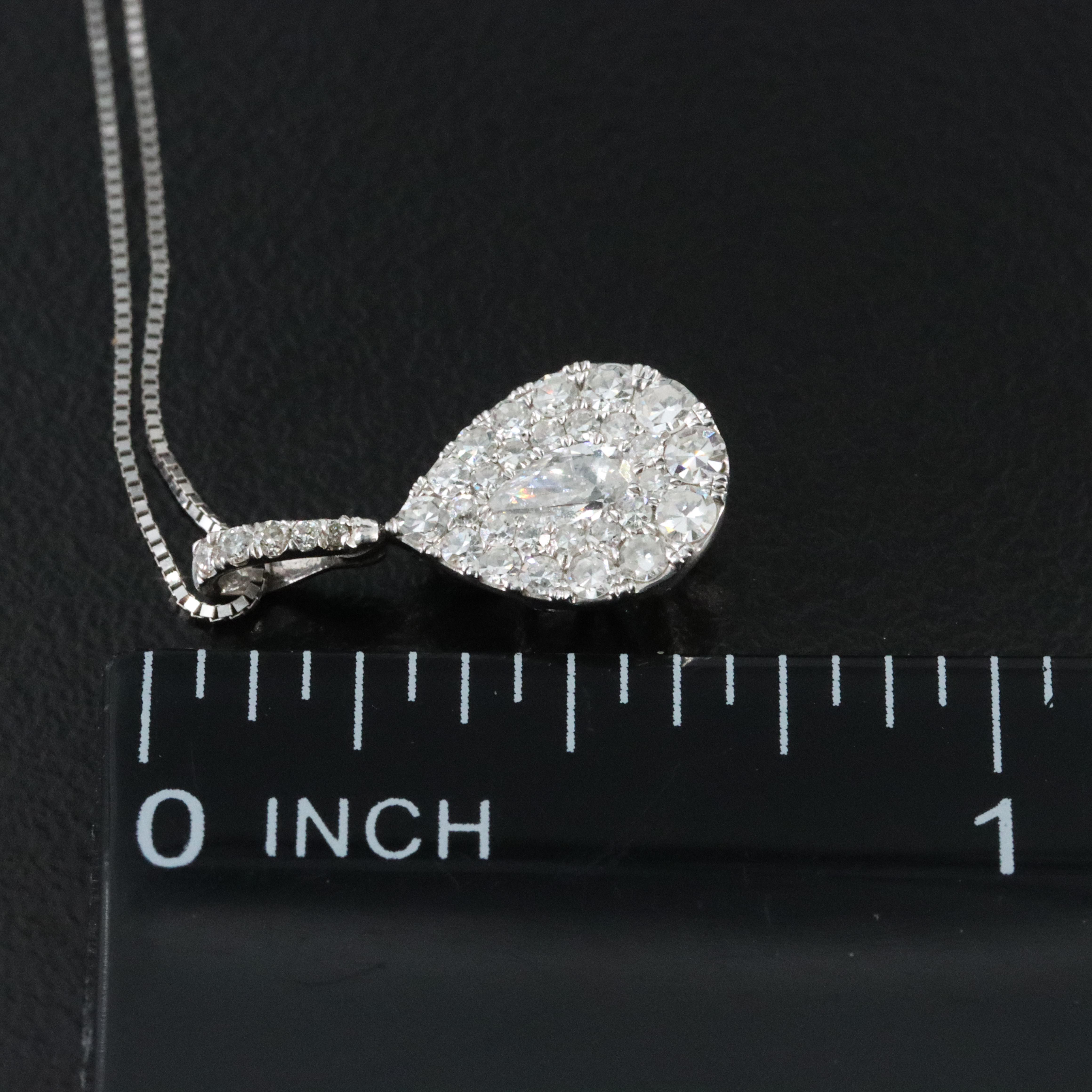 18K 0.45 CTW Diamond Pendant Necklace