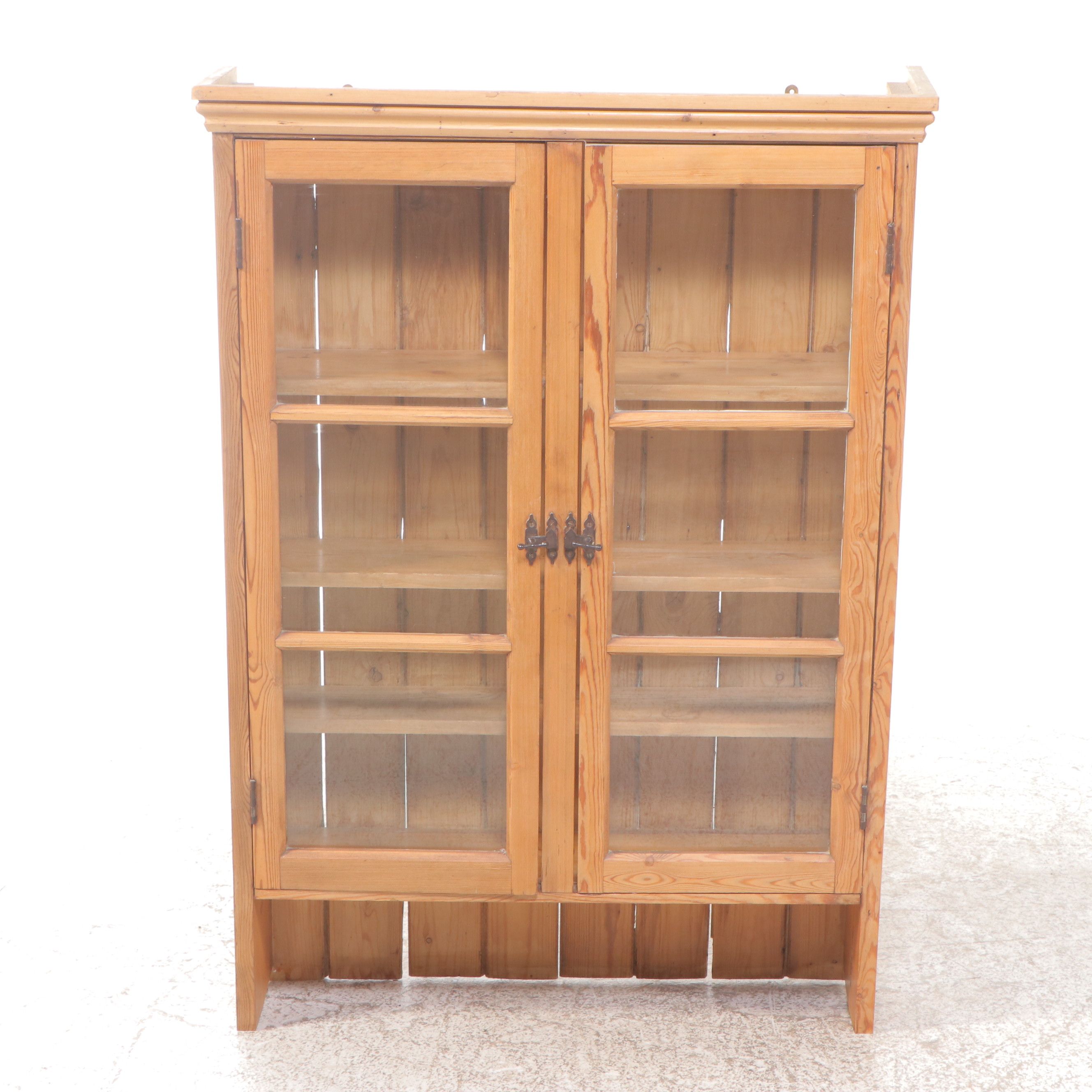 Rustic Style Pine China Cabinet with Pair of Corner Wall Shelves, 20th Century