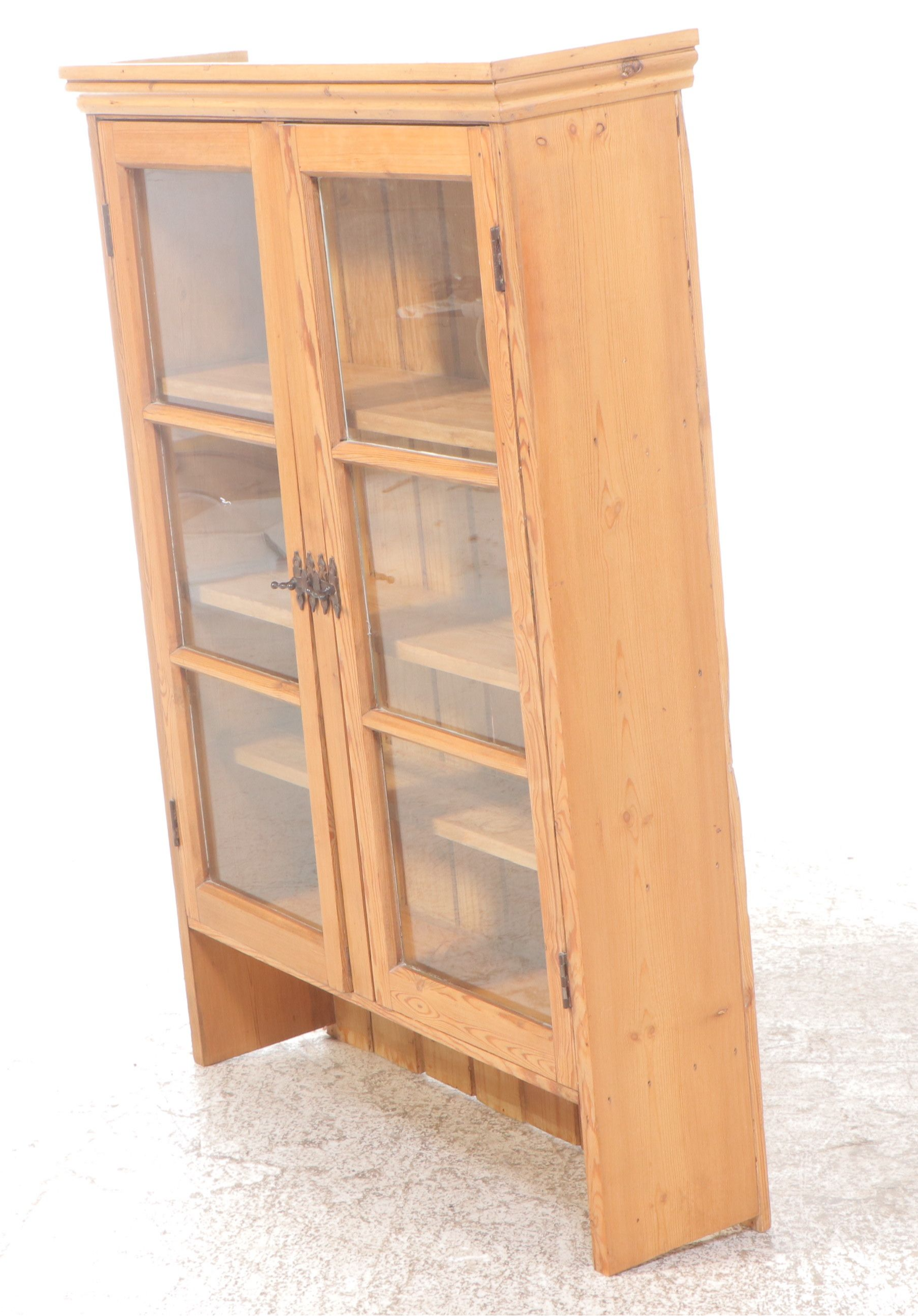 Rustic Style Pine China Cabinet with Pair of Corner Wall Shelves, 20th Century