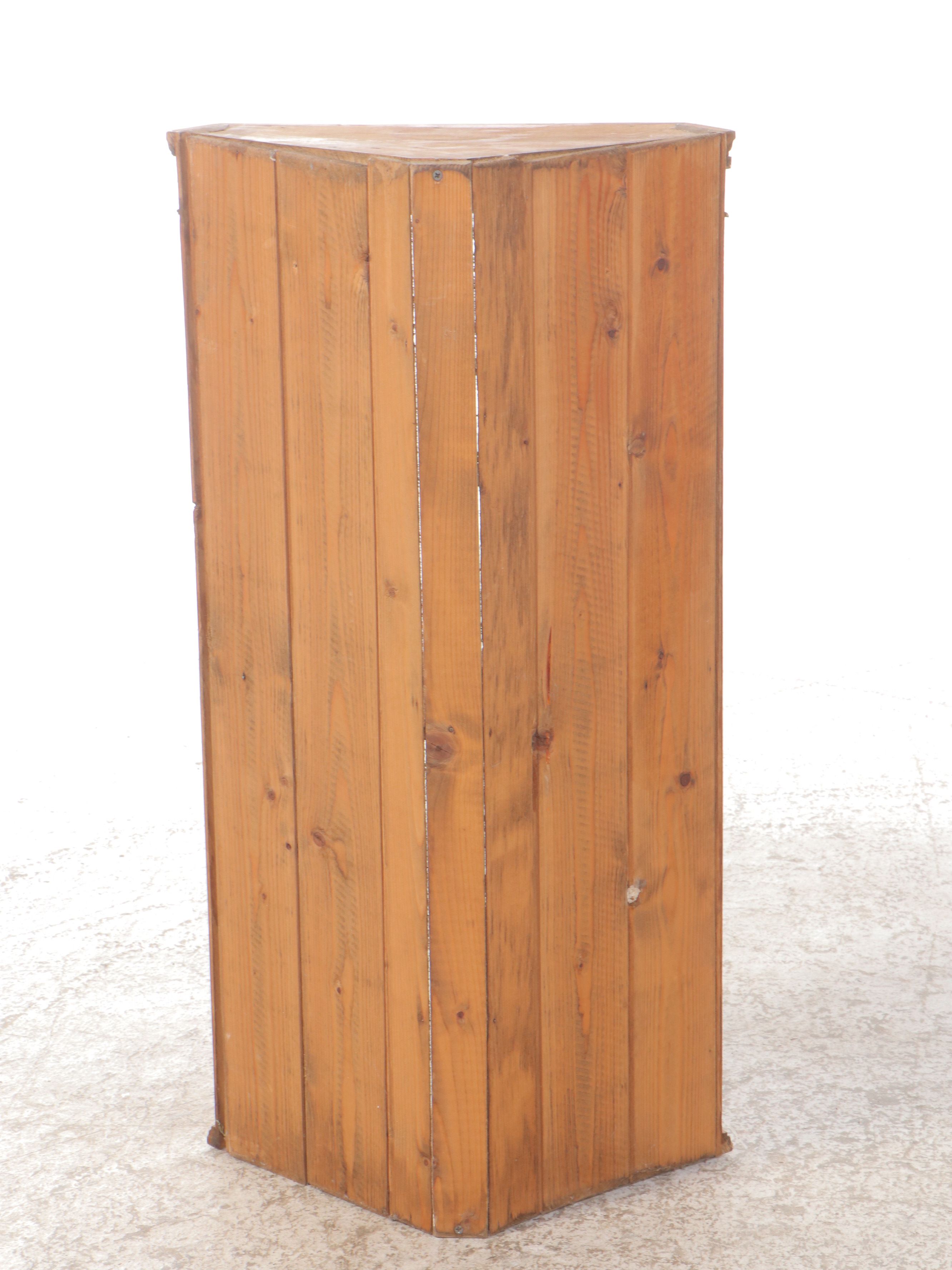 Rustic Style Pine China Cabinet with Pair of Corner Wall Shelves, 20th Century