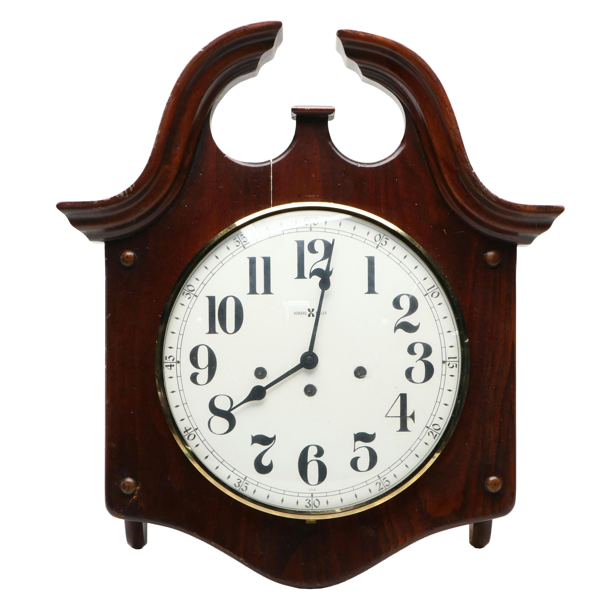 Howard Miller Model 340-020 Wooden Wall Clock