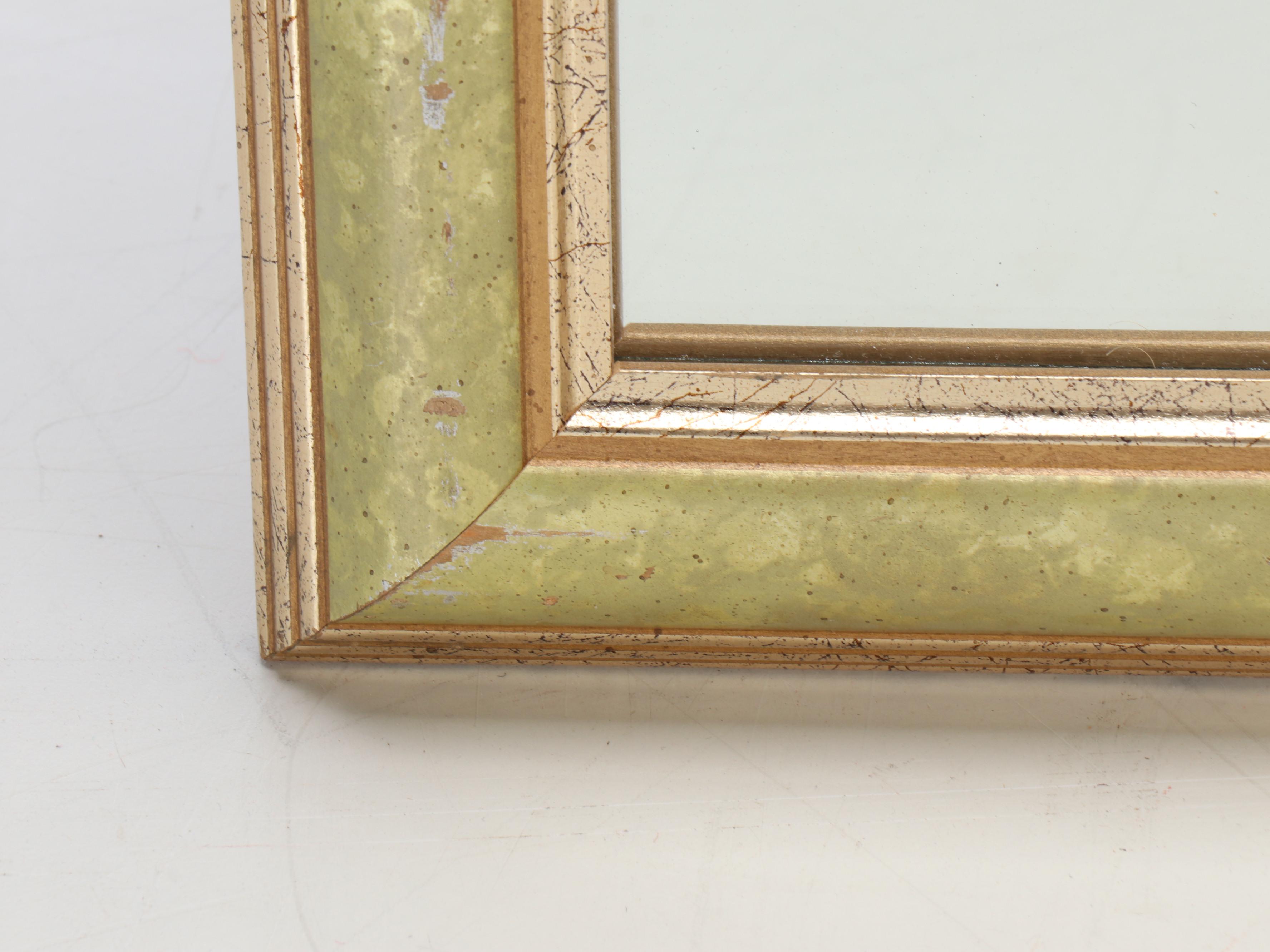 French Provincial Style Giltwood Finished Rectangular Wall Mirror