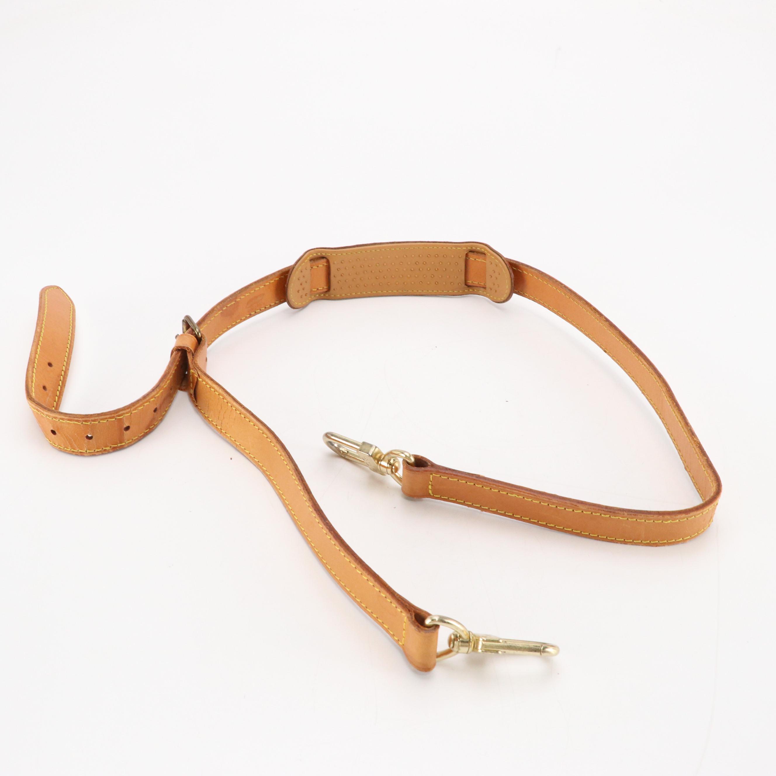 Louis Vuitton Keepall 55 Bandoulière in Monogram Canvas and Vachetta Leather