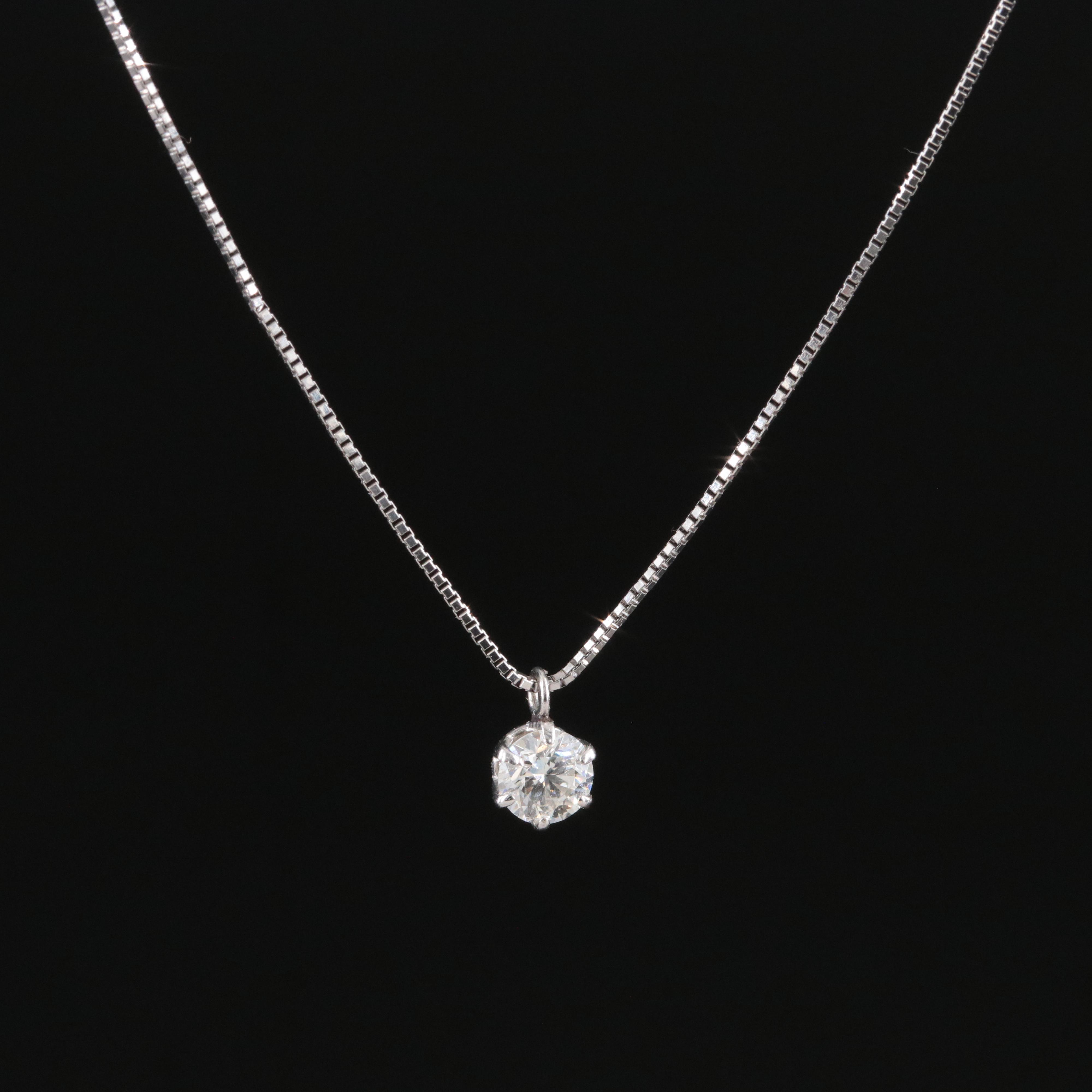 Platinum 0.20 CT Diamond Pendant Necklace