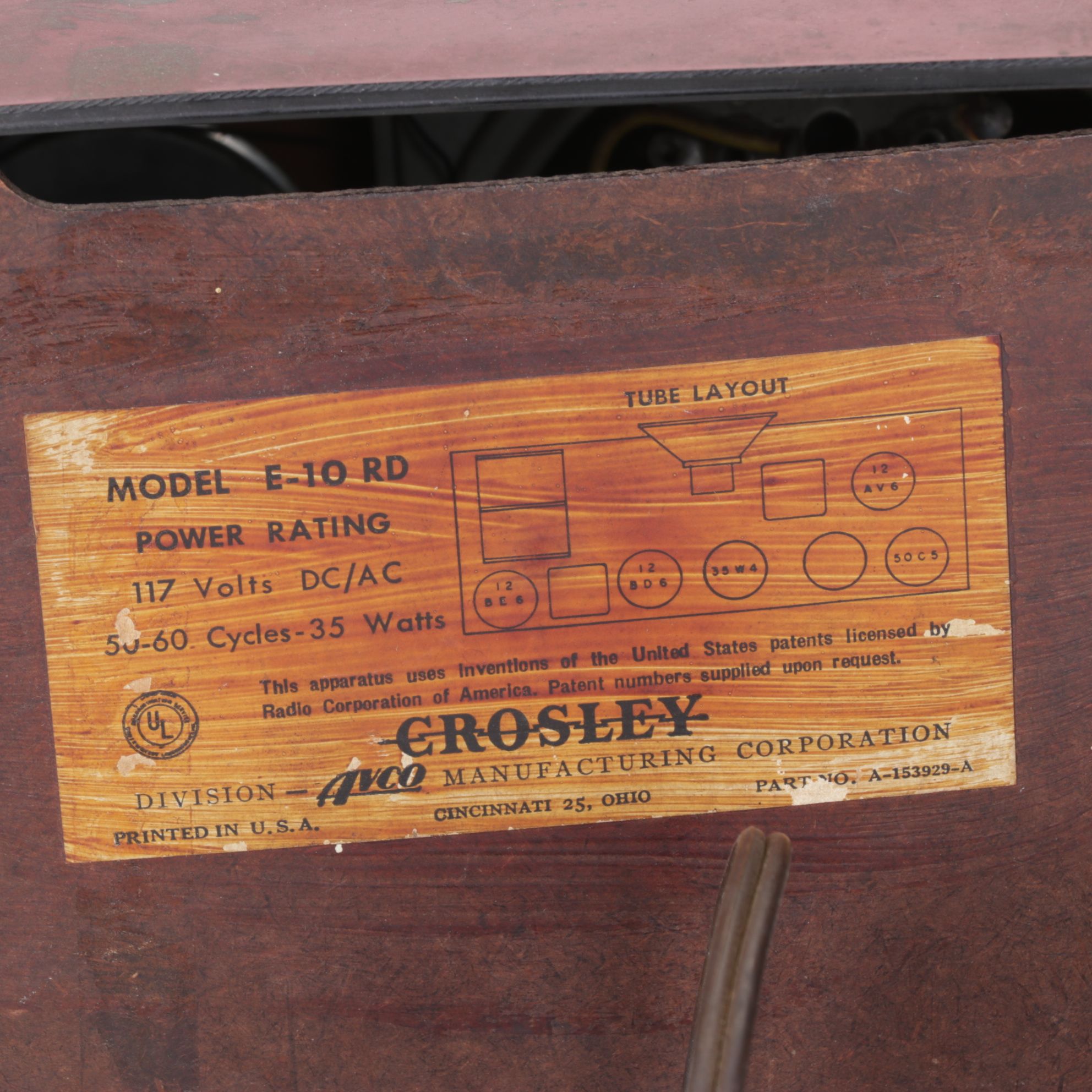 Crosley & RCA Victor AM/FM Desk Radios, Mid-20th Century