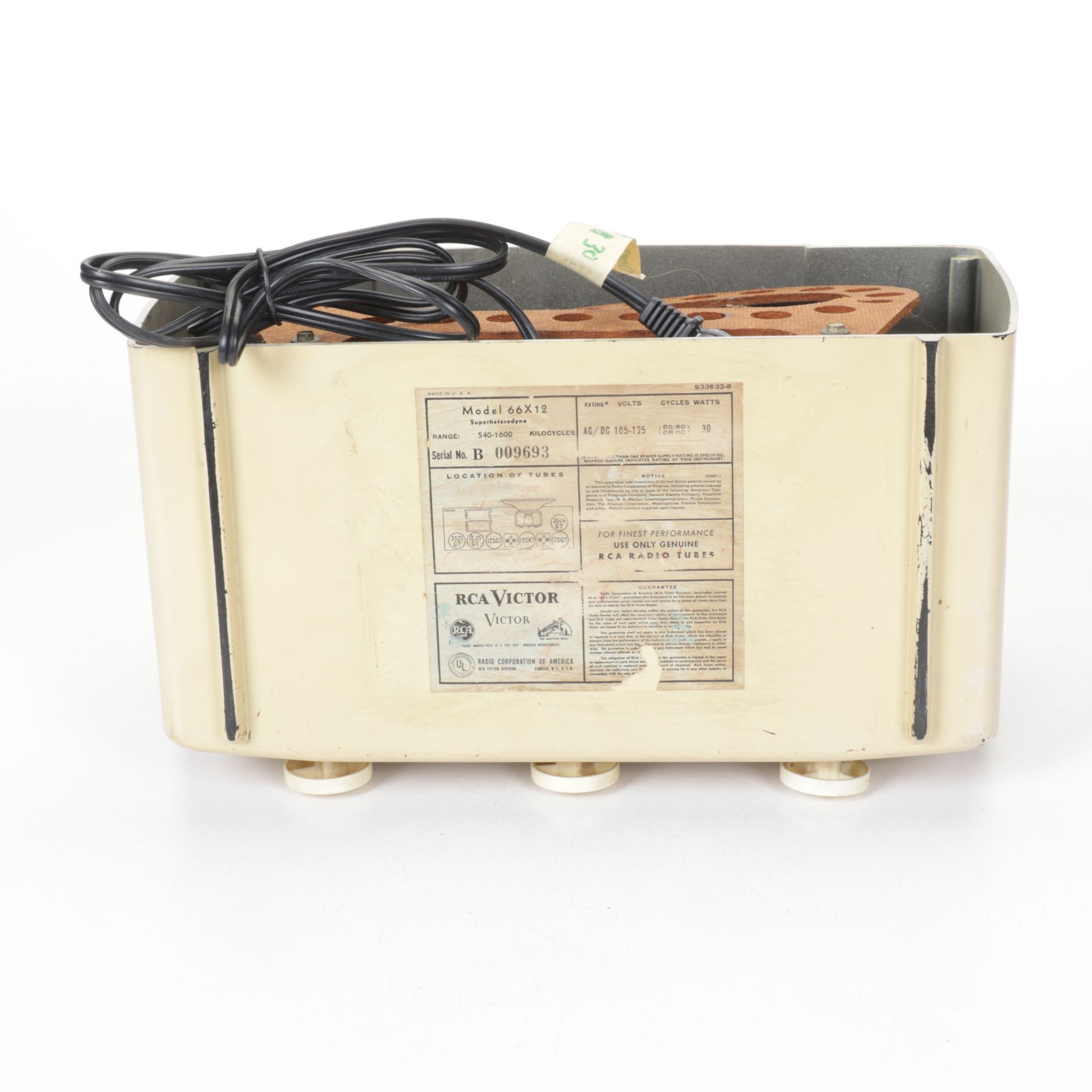 Crosley & RCA Victor AM/FM Desk Radios, Mid-20th Century