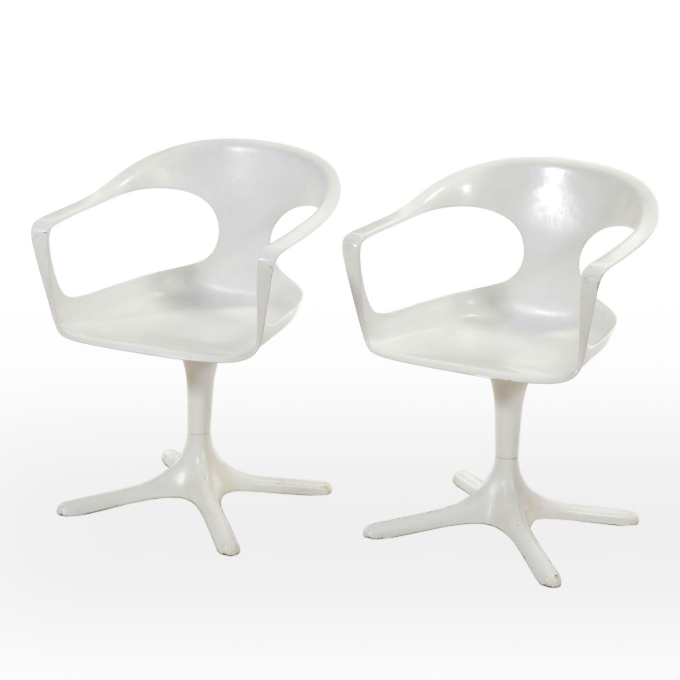 Pair of Lübke "Möbel Mann" Mid Century Modern White Acrylic Armchairs