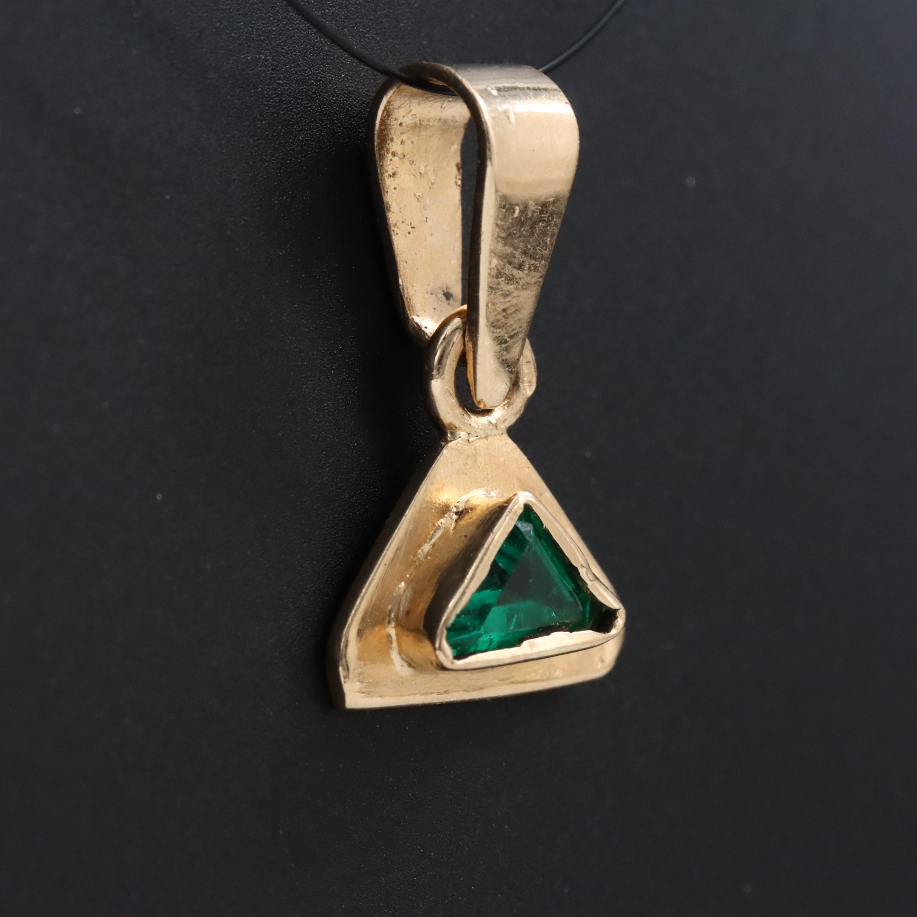 18K Emerald Bezel Pendant