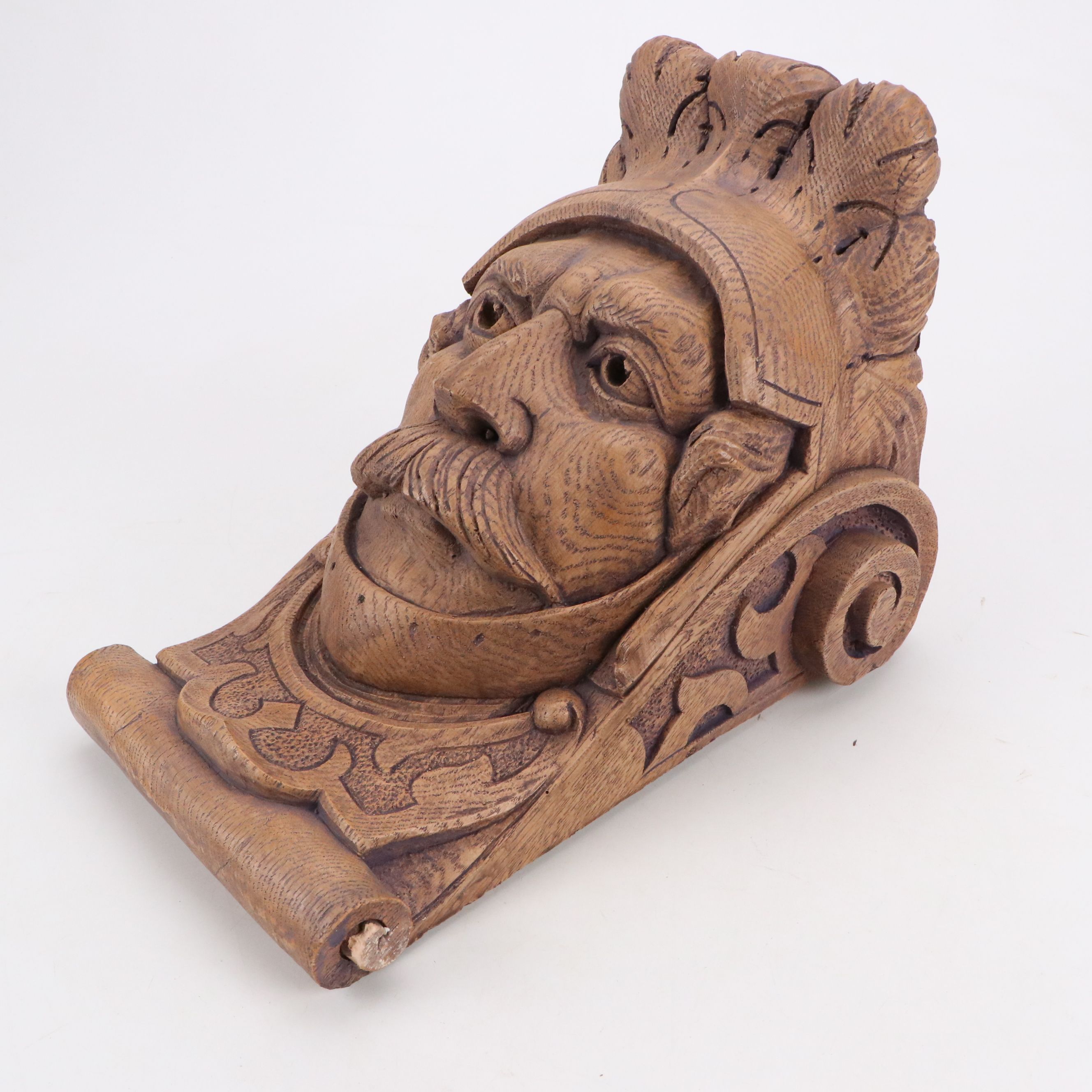 Wood Grain Finish Plaster Star Lady and Knight Corbels