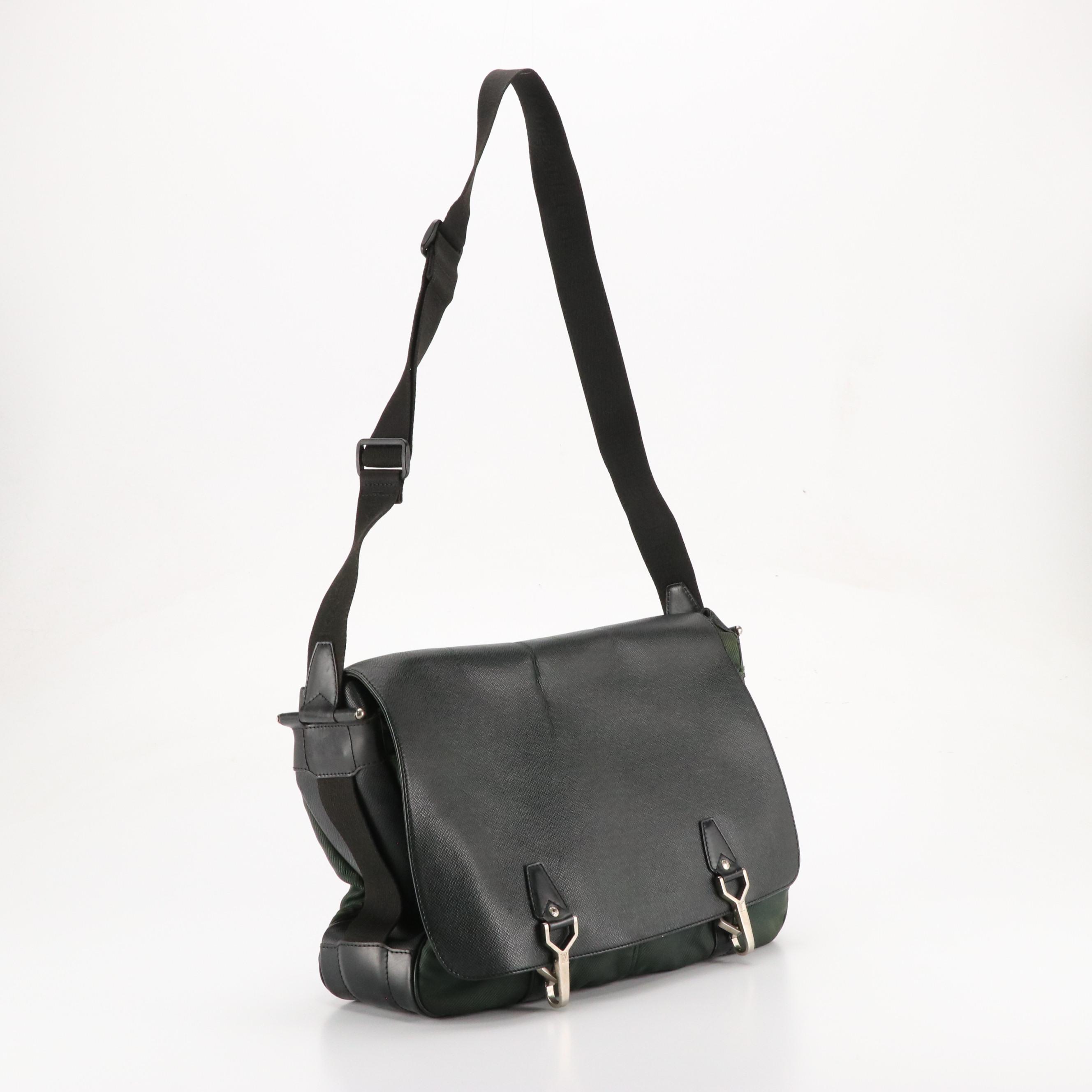 Louis Vuitton Dersou Messenger Bag in Dark Green Taiga Leather and Nylon Canvas