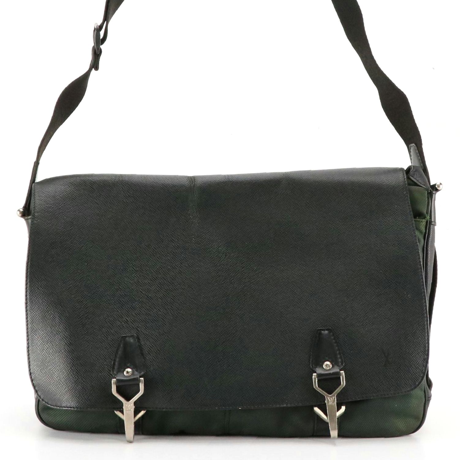 Louis Vuitton Dersou Messenger Bag in Dark Green Taiga Leather and Nylon Canvas