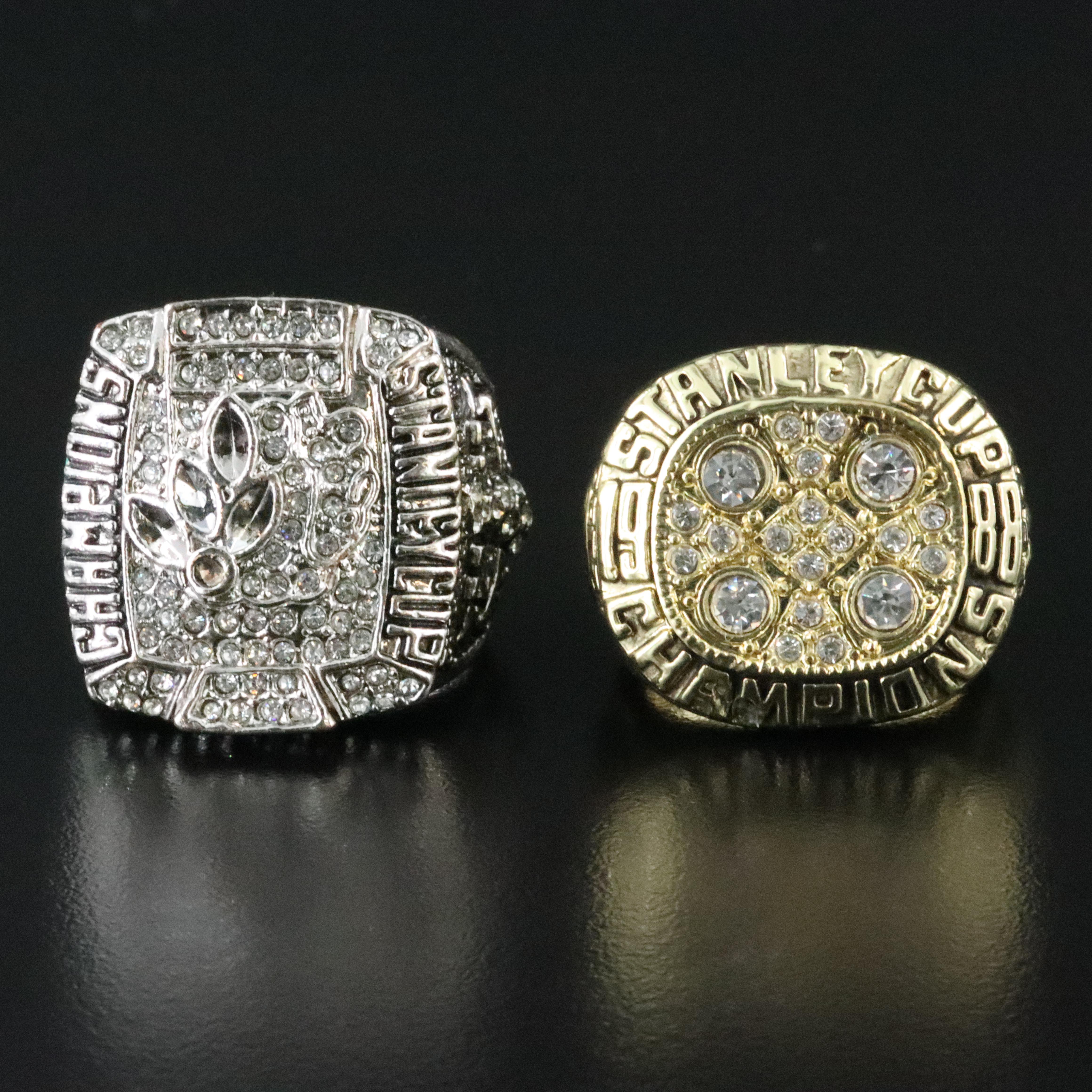 Replica Stanley Cup Championship Rings 1988 Oilers & 2010 Black Hawks