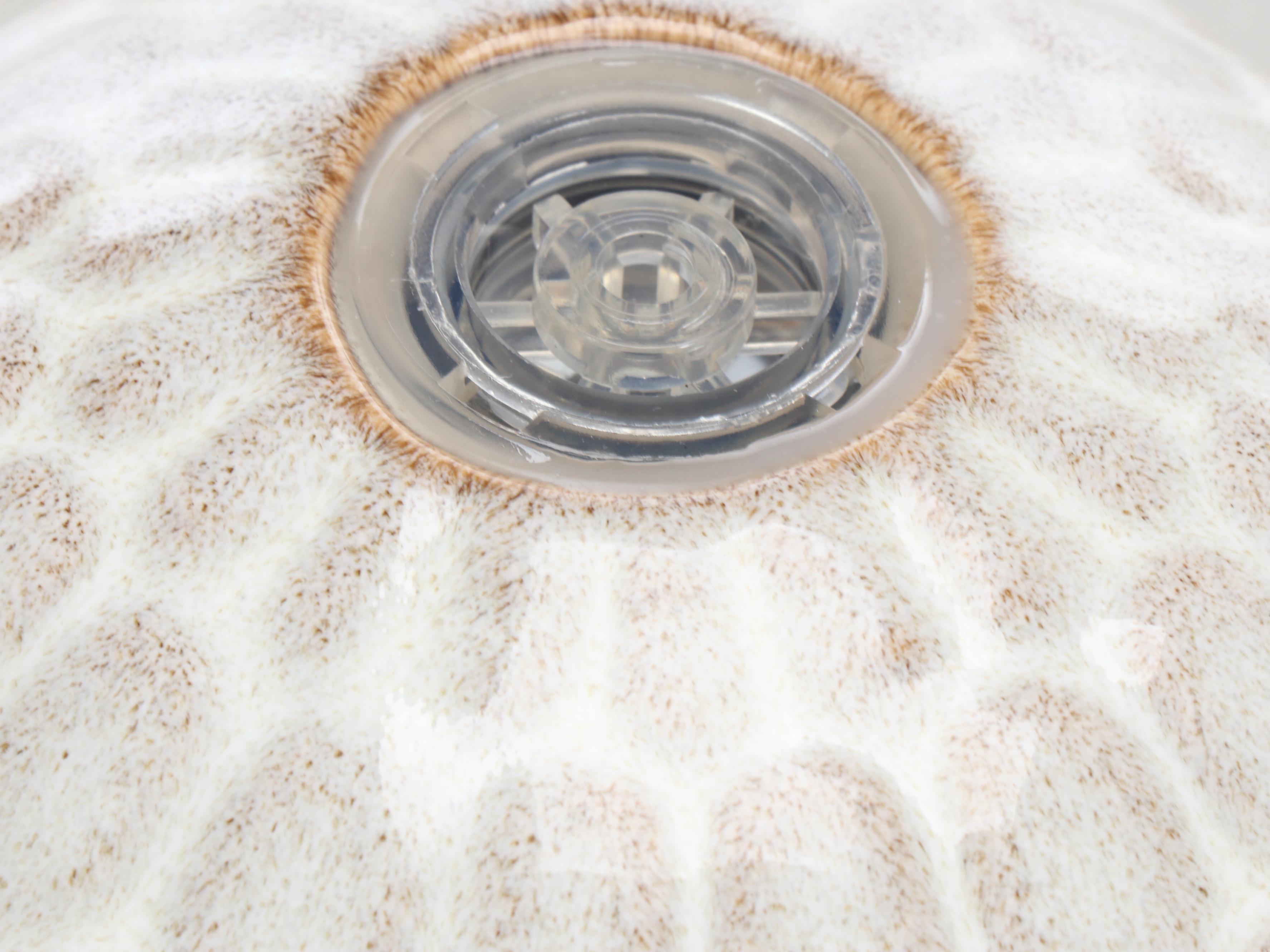 Glitzhome Artichoke Pedestal Ceramic Illuminated Outdoor Fountain