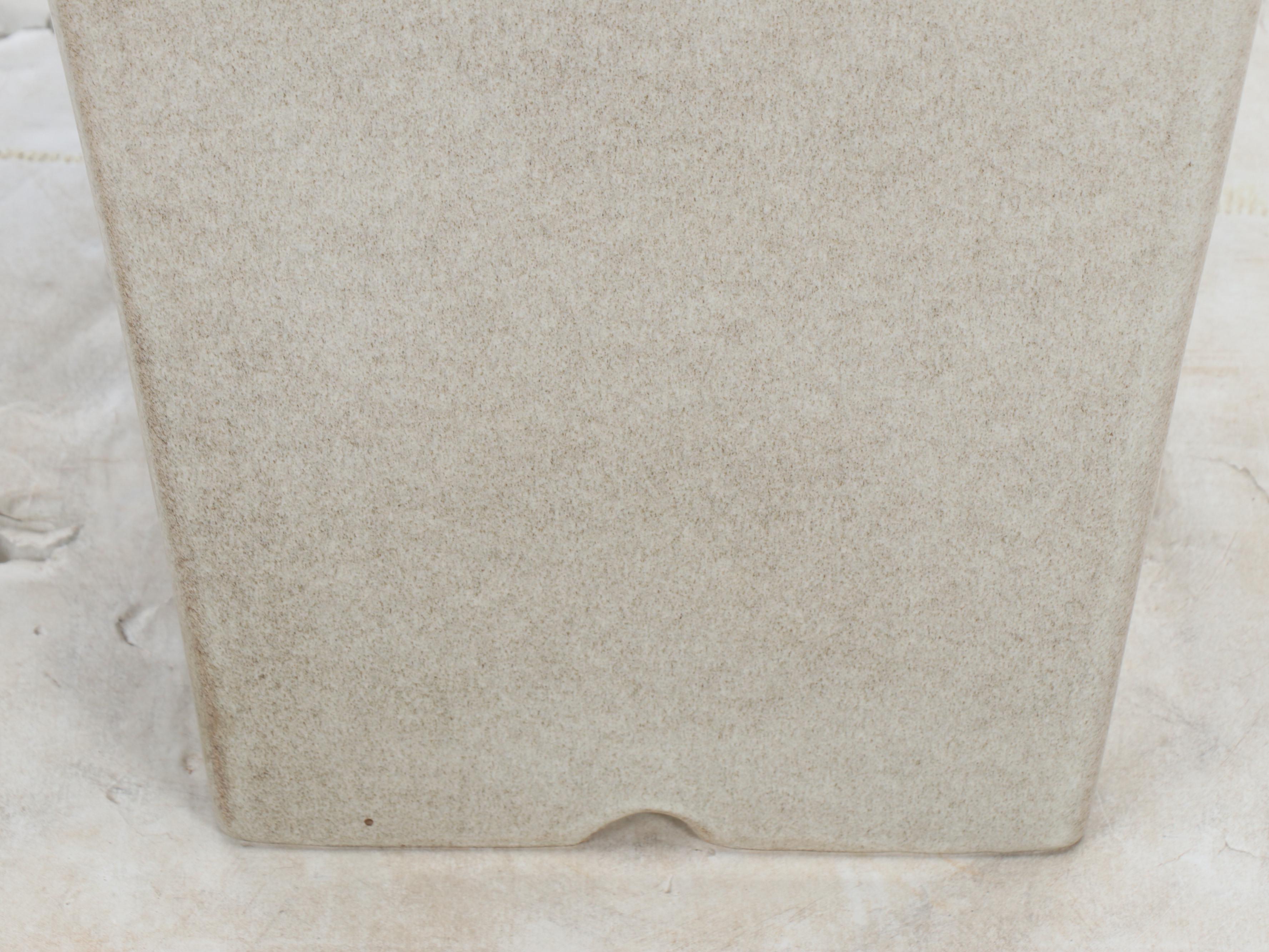 Glitzhome Artichoke Pedestal Ceramic Illuminated Outdoor Fountain