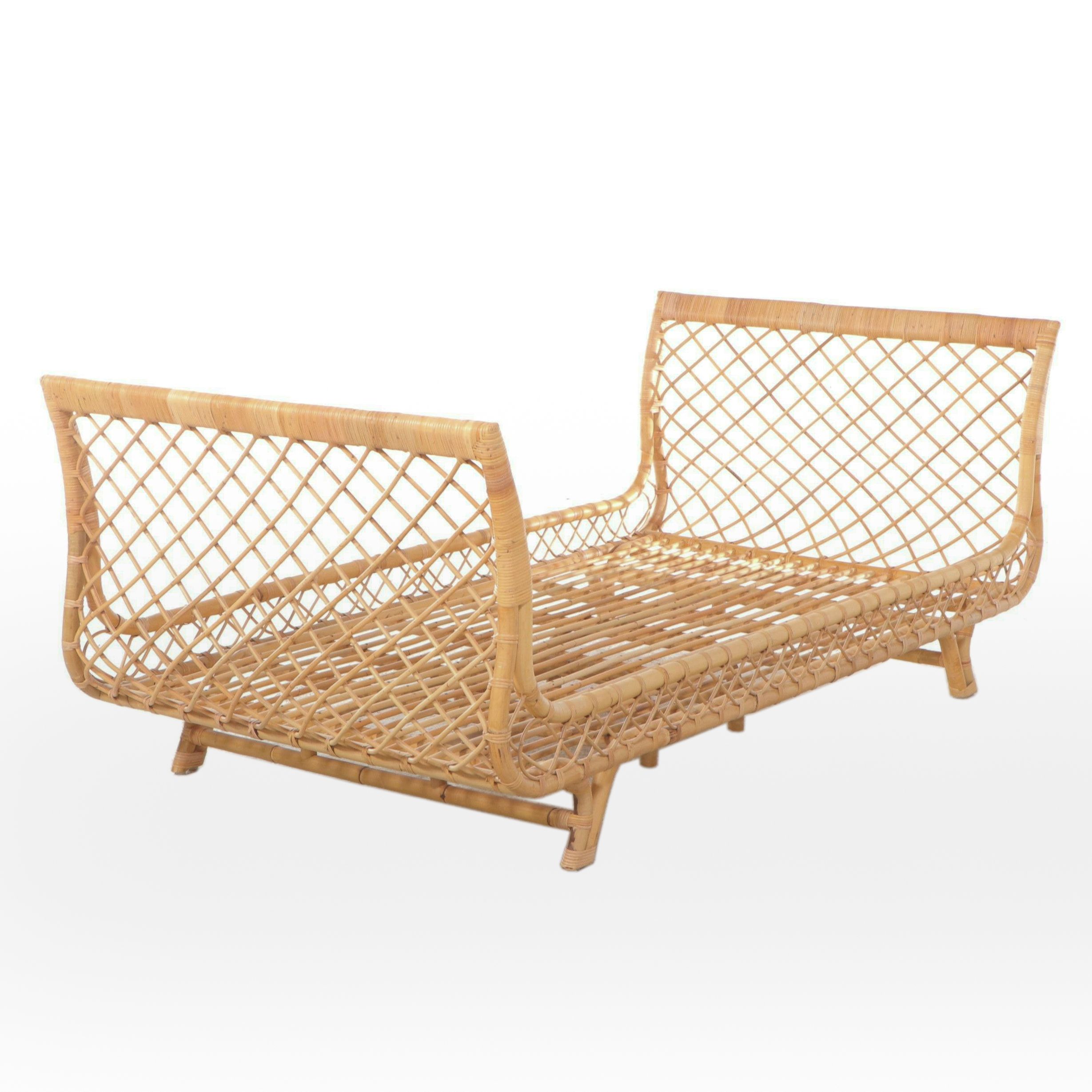 Hollywood Regency Rattan Sleigh Daybed, Mid to Late 20th Century