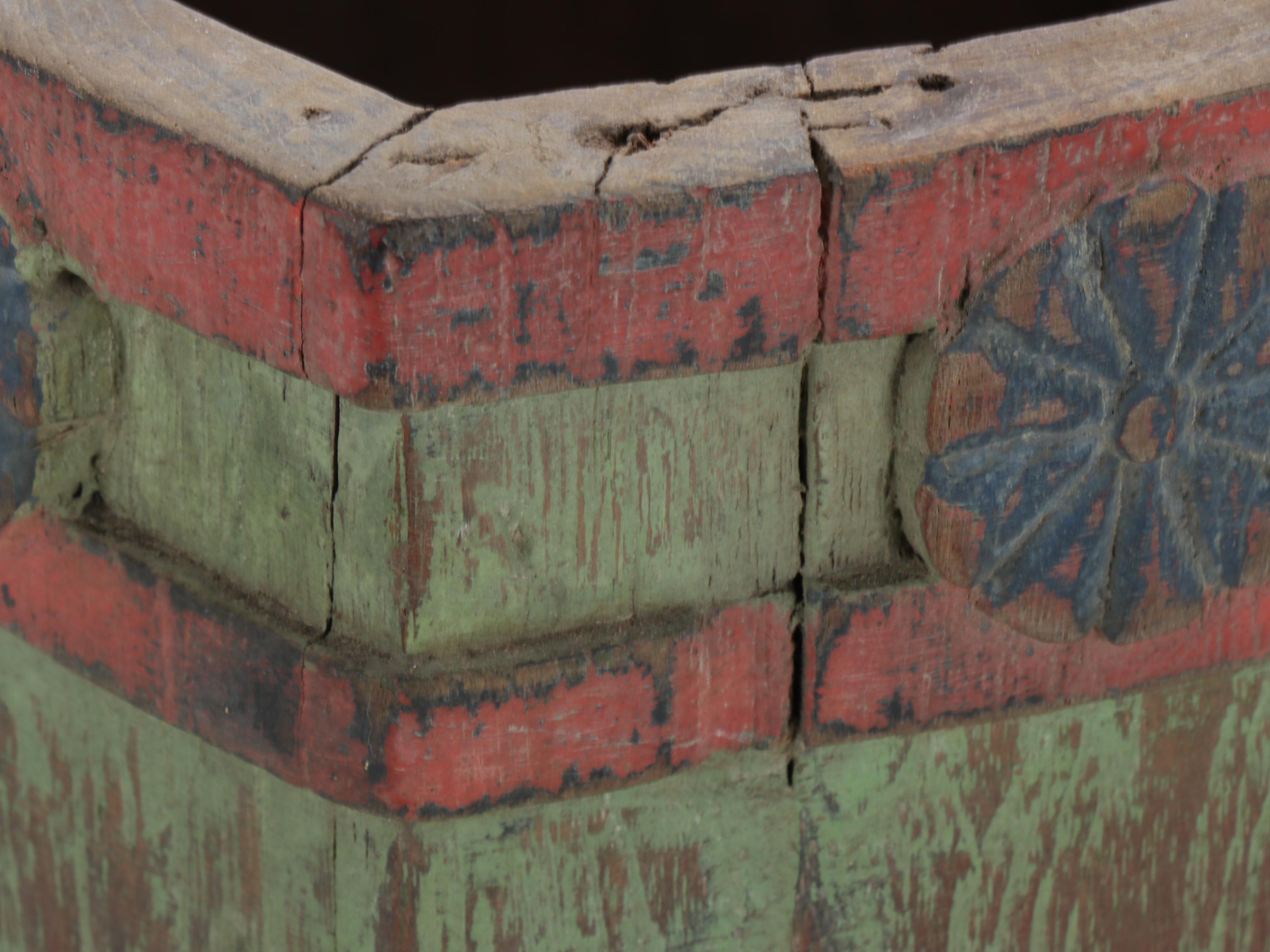 Primitive Style Embossed Floral Heart Wood Box