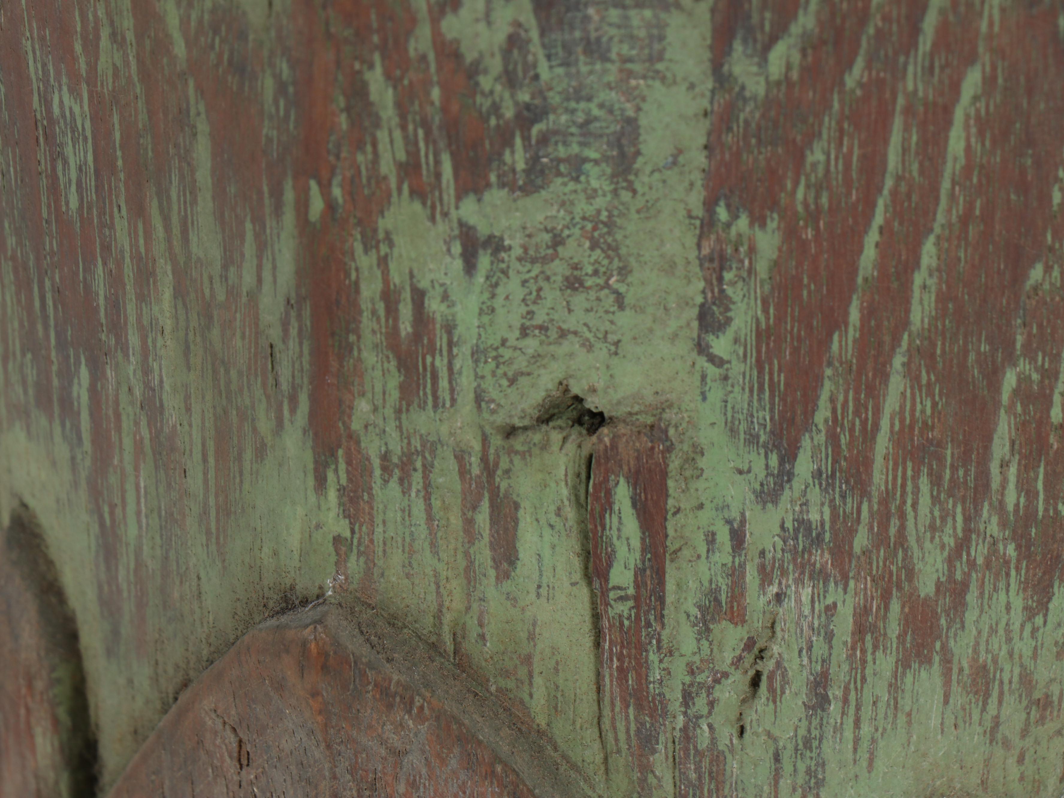 Primitive Style Embossed Floral Heart Wood Box