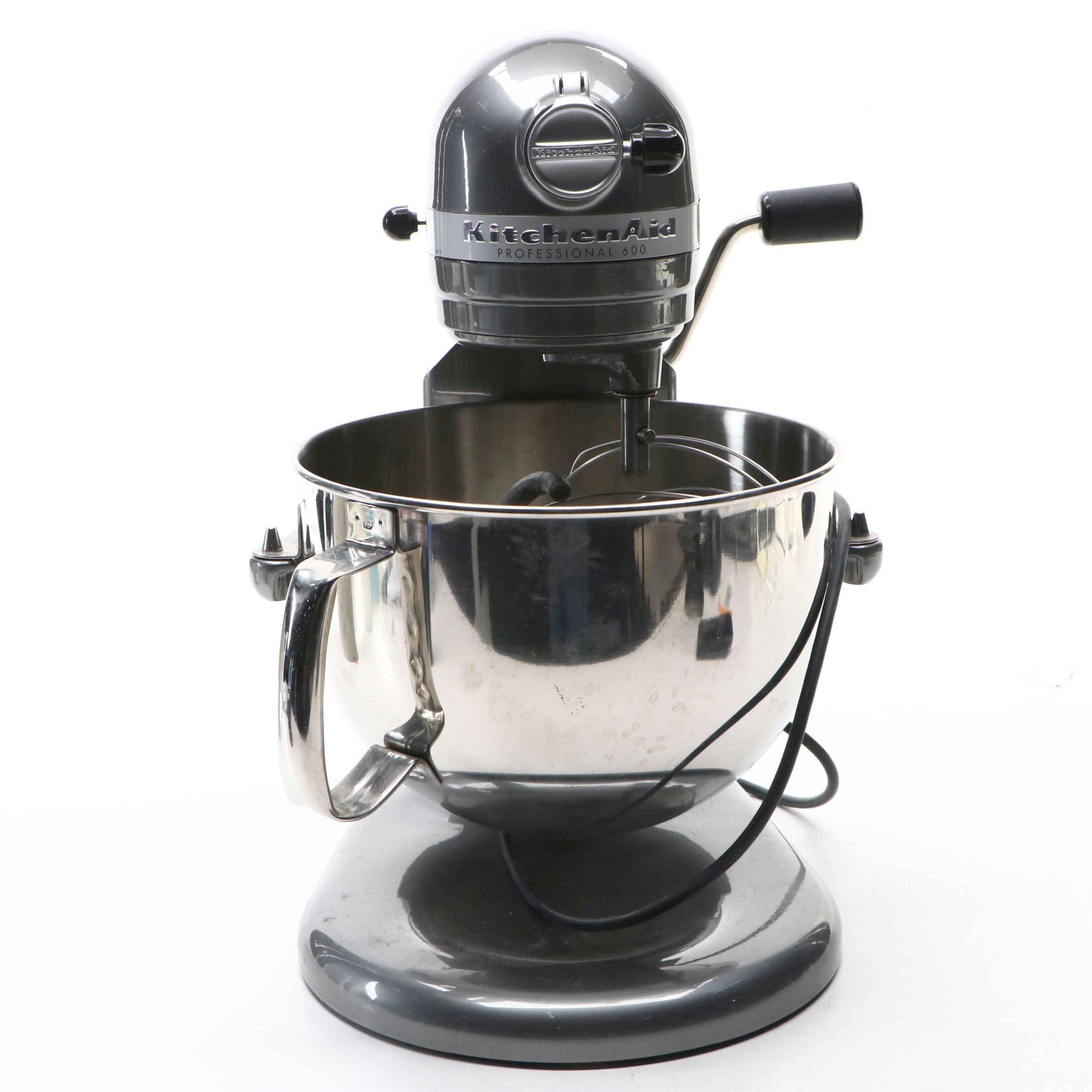 KitchenAid Professional 600 Bowl-Lift Stand Mixer with Attachments