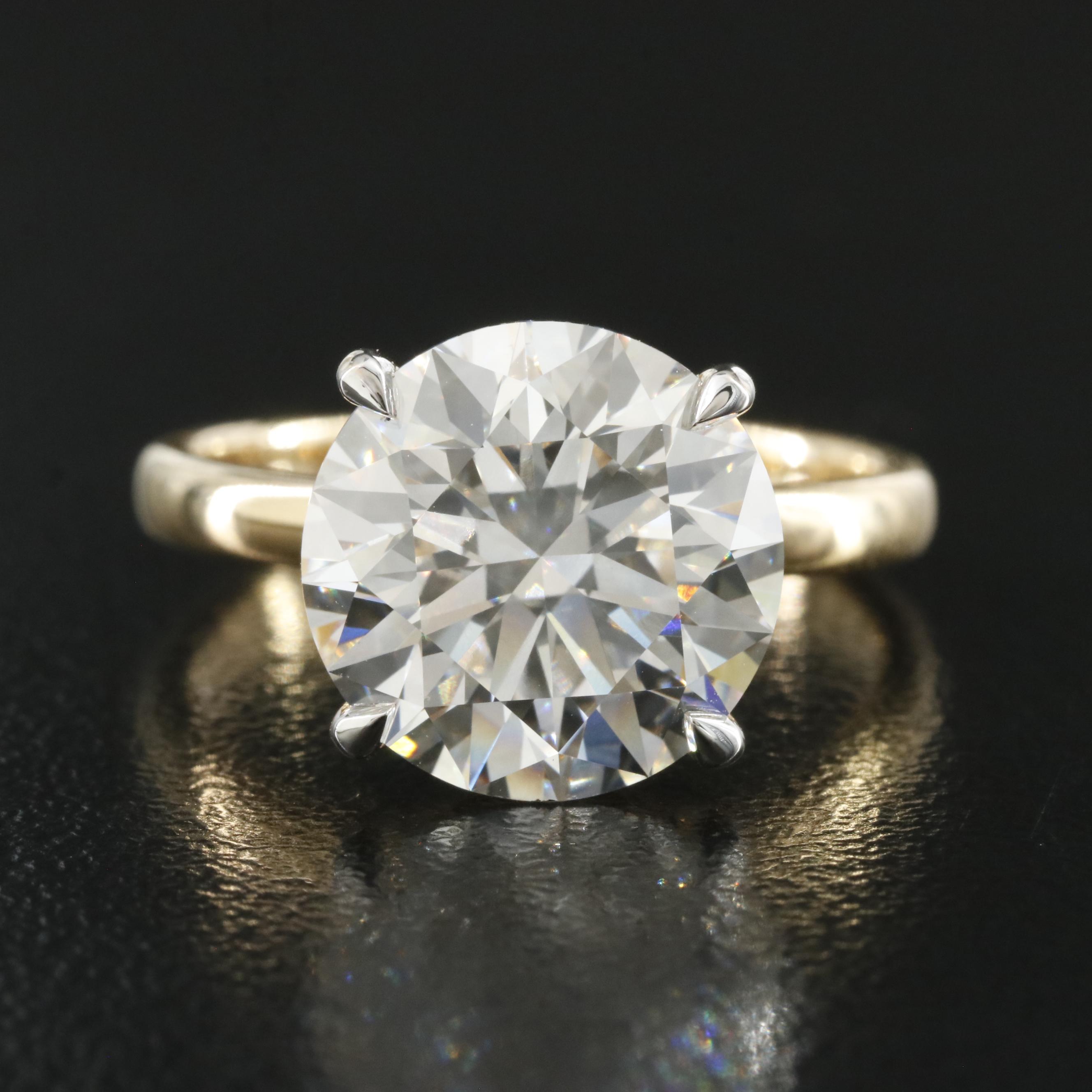 18K 5.09 CT Lab Grown Diamond Solitaire Ring with IGI Report