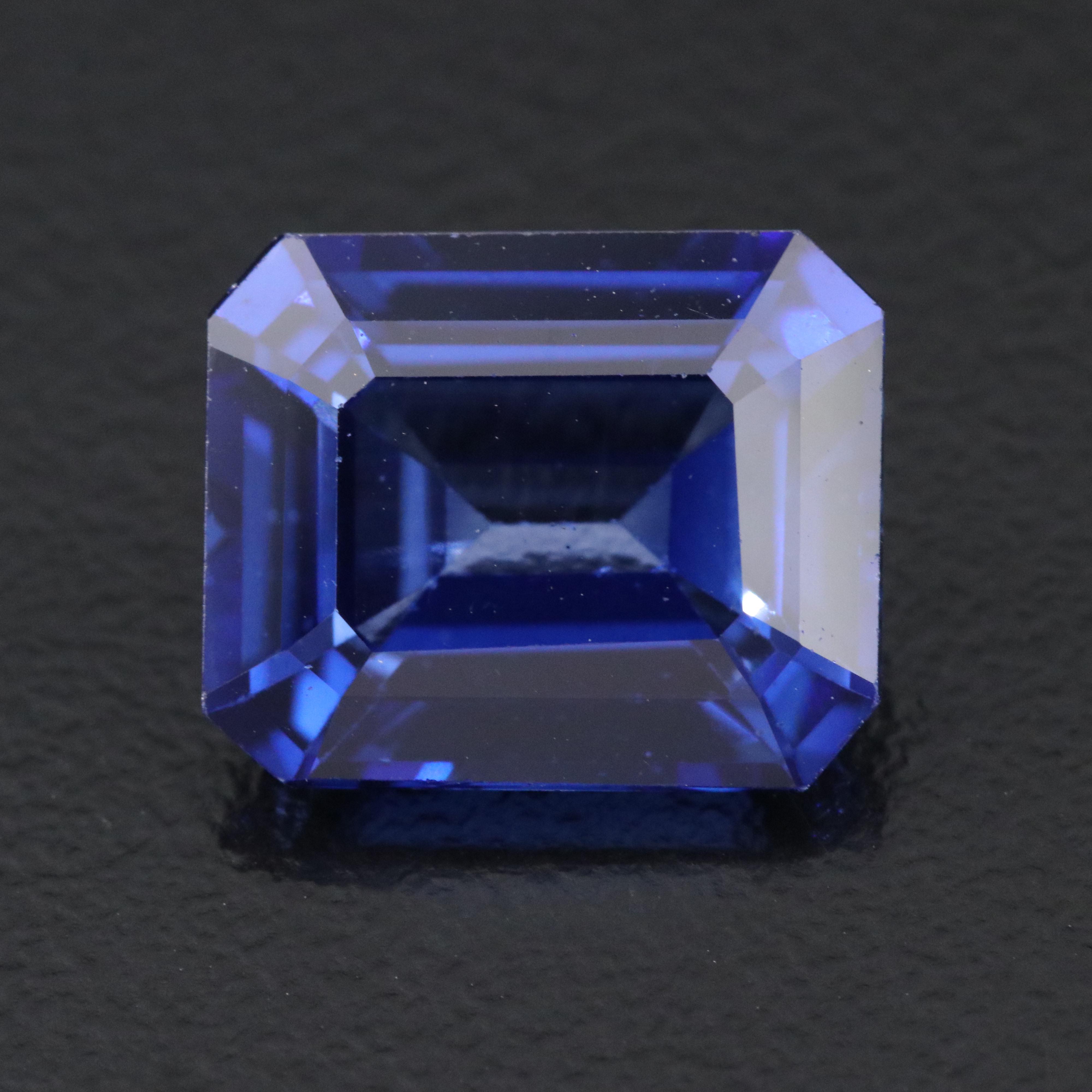 Loose 7.35 CT Lab Grown Sapphire