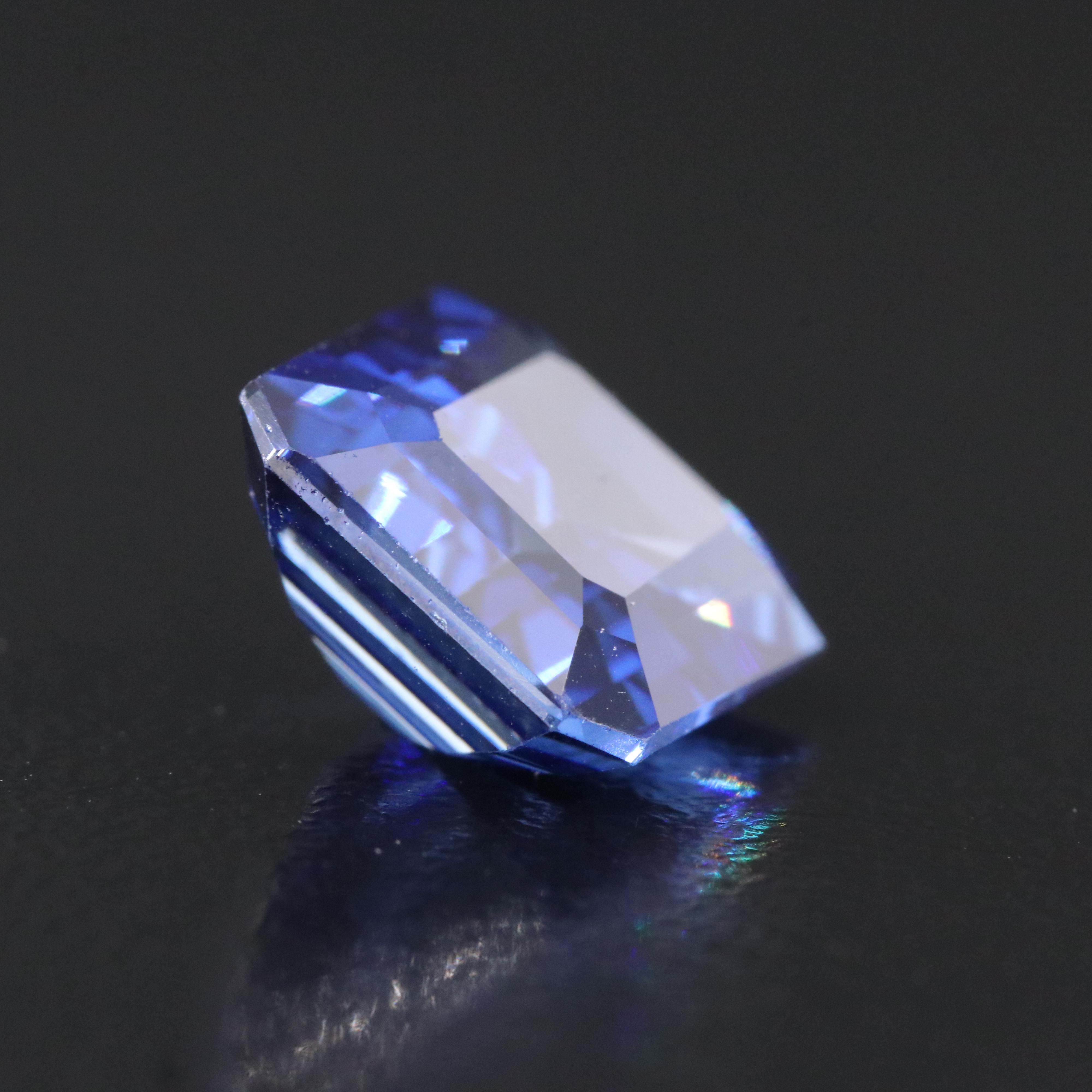 Loose 7.35 CT Lab Grown Sapphire