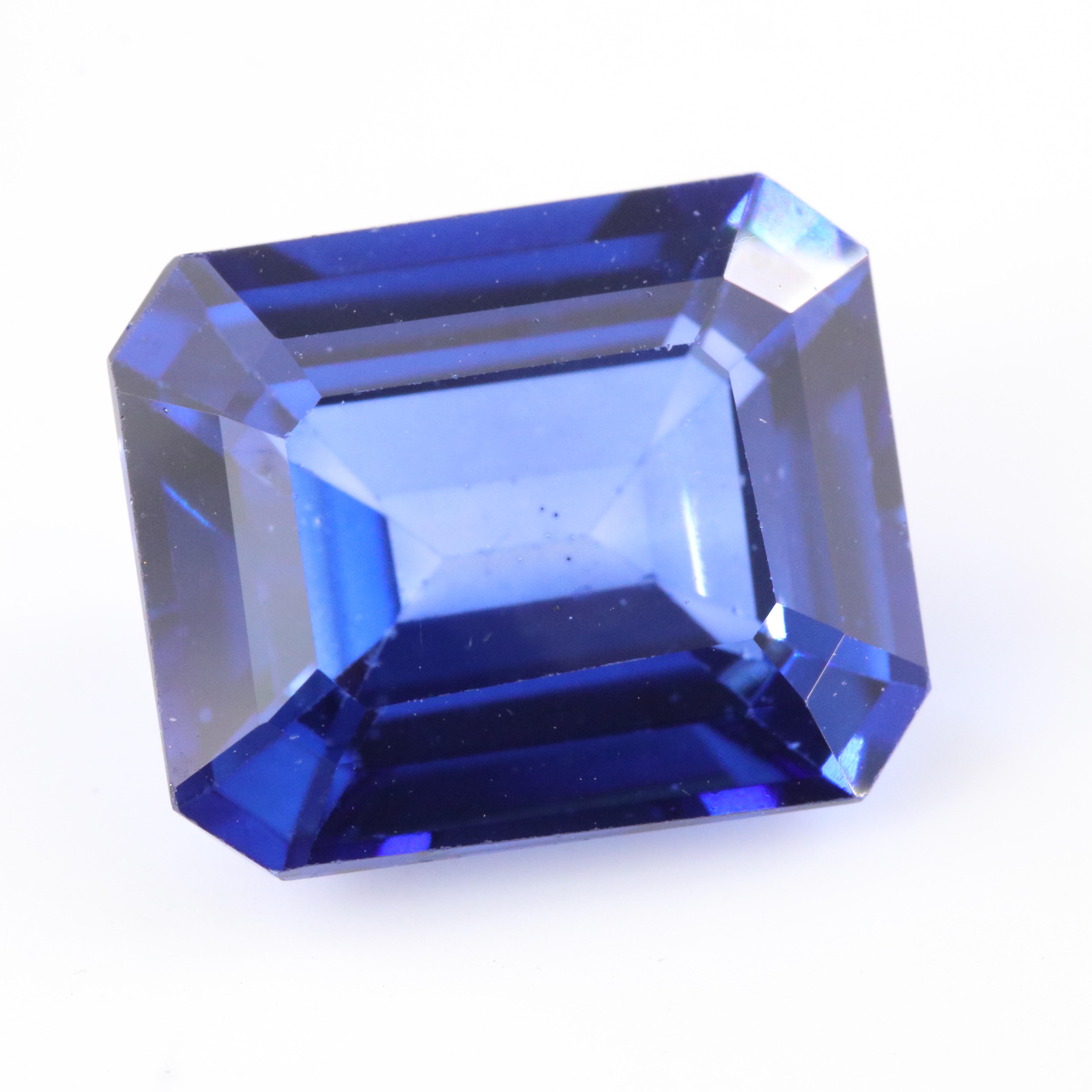 Loose 7.35 CT Lab Grown Sapphire