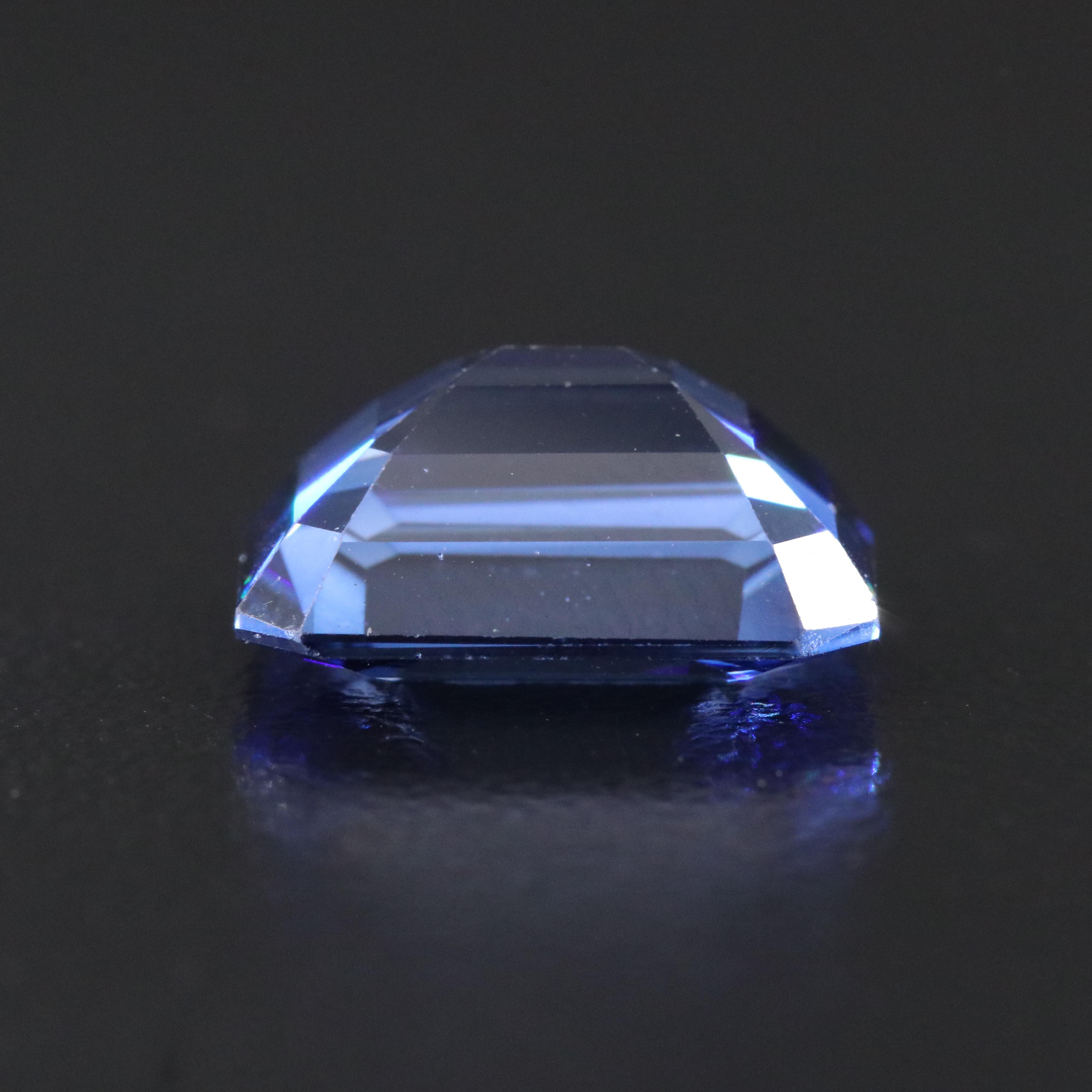 Loose 7.35 CT Lab Grown Sapphire