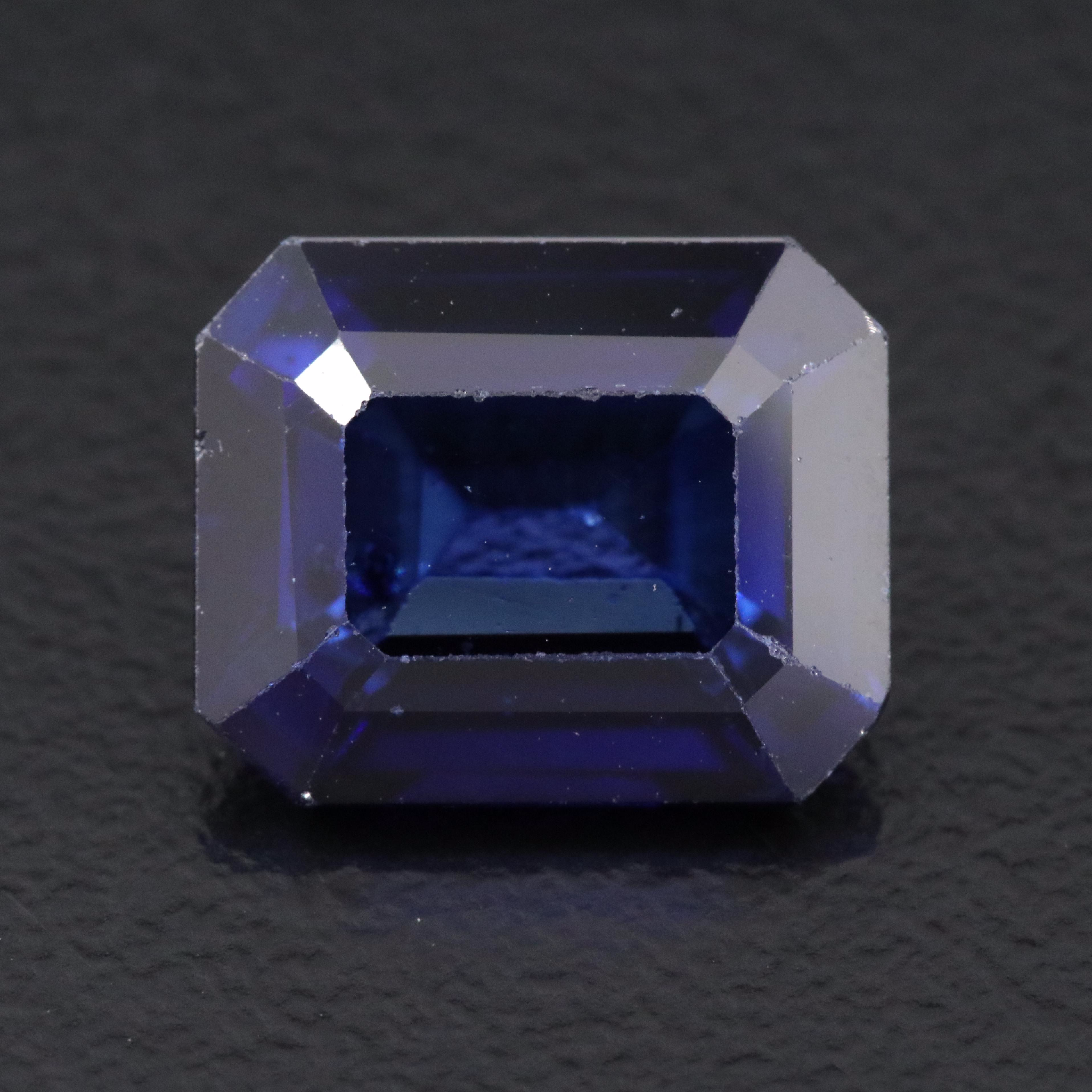 Loose 5.65 CT Lab Grown Sapphire