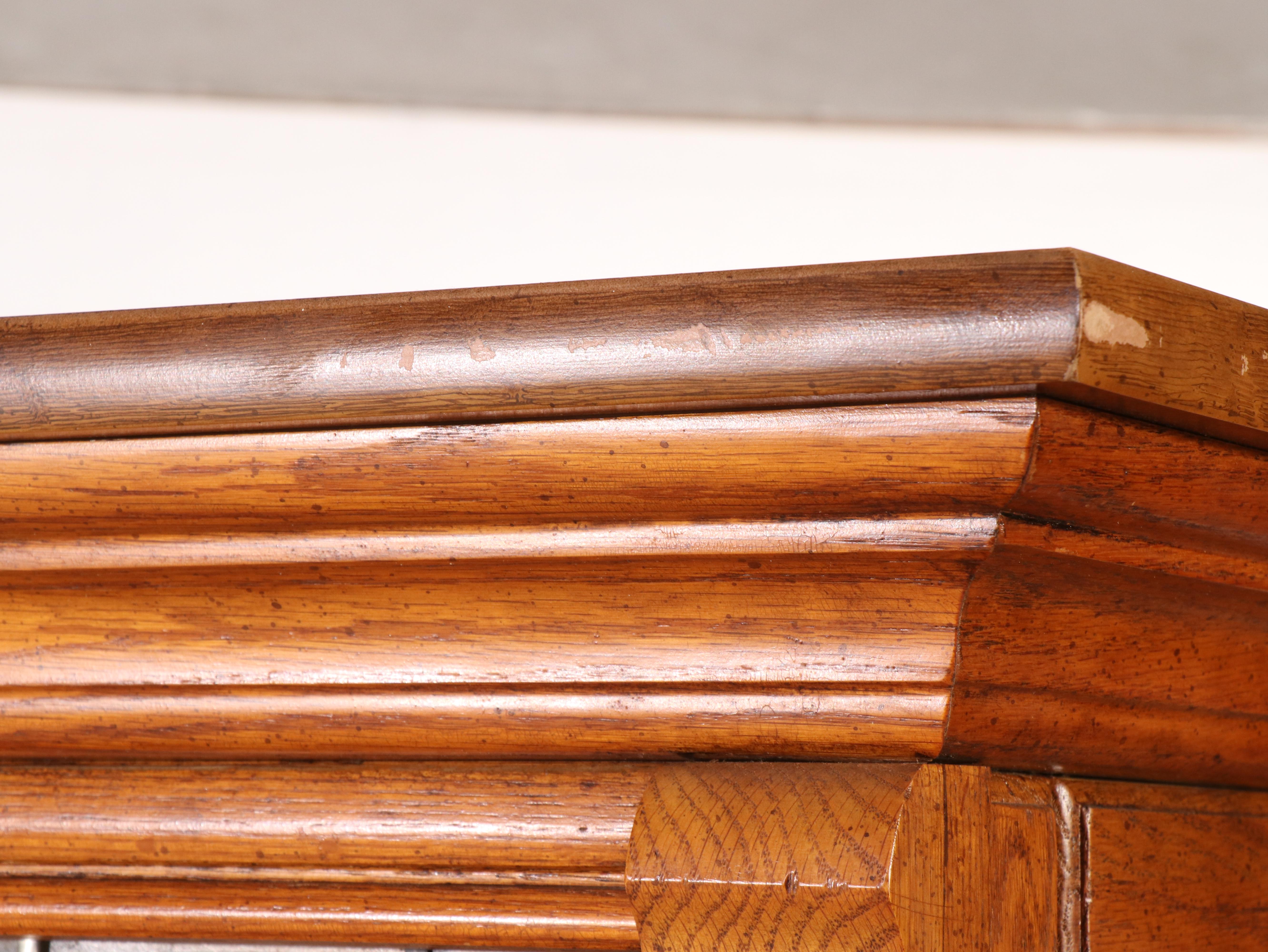 Stanley Furniture Traditional Style Oak Chifferobe