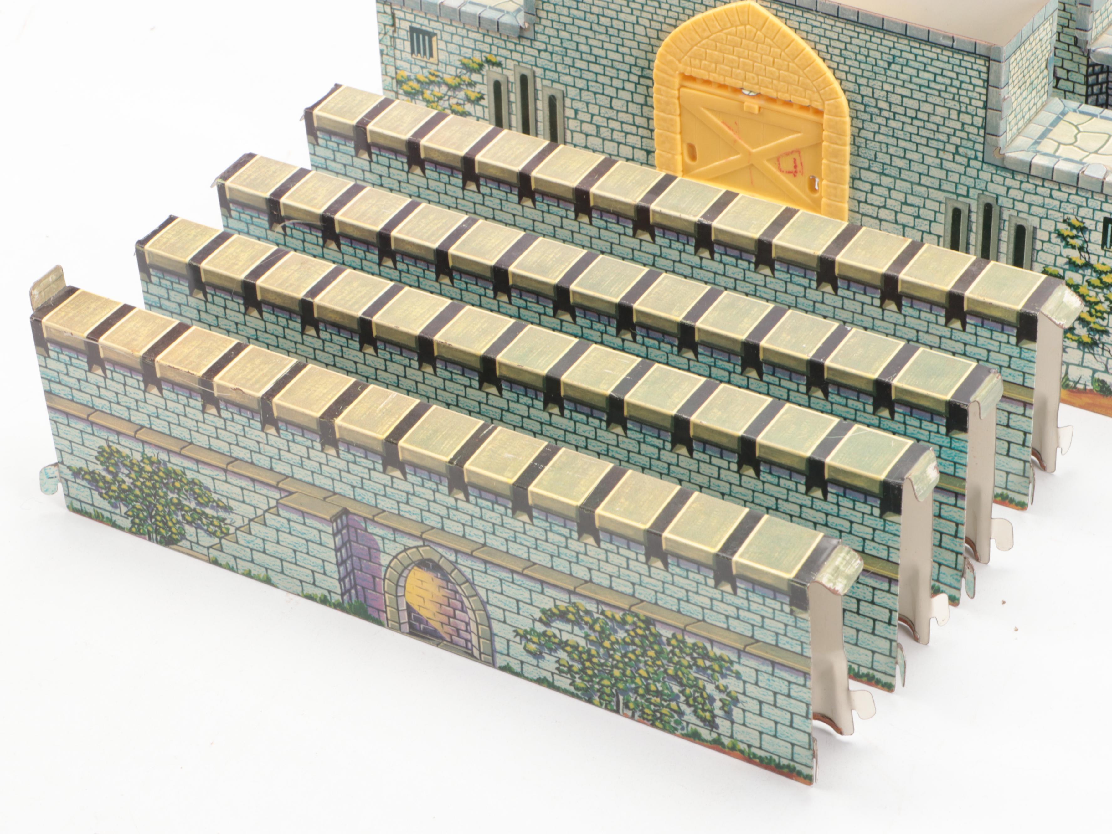 Marx Robin Hood Tin Castle Playset Pieces, 1950s