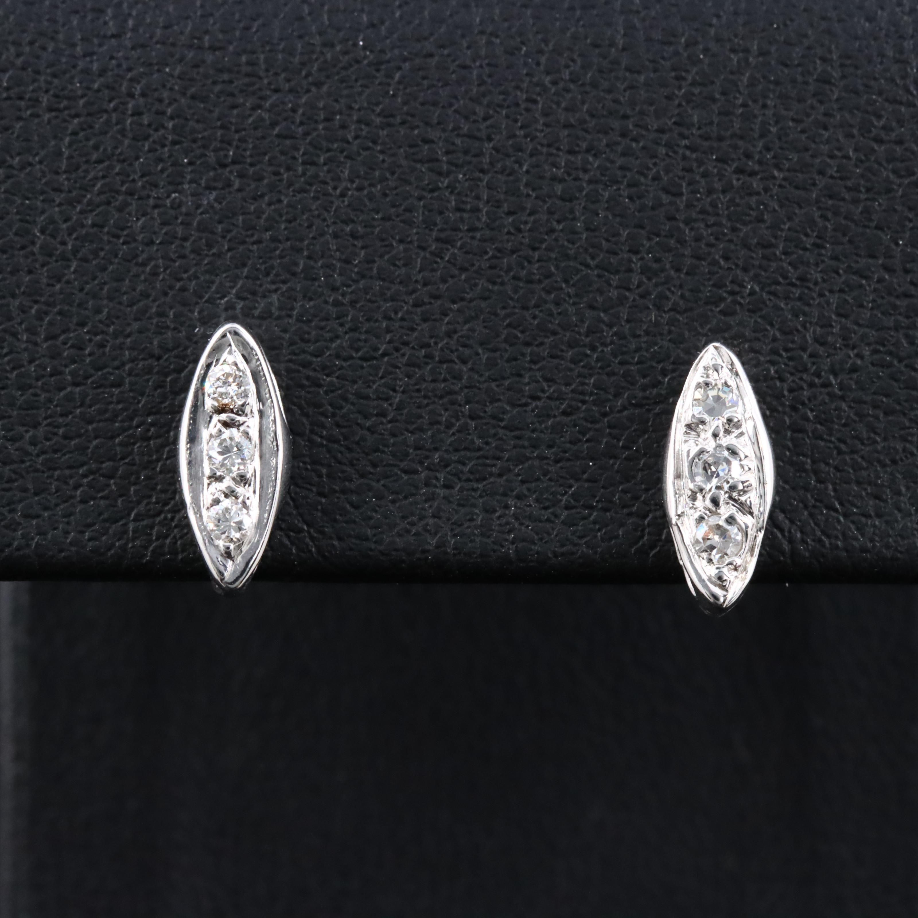 18K 0.15 CTW Diamond Earrings