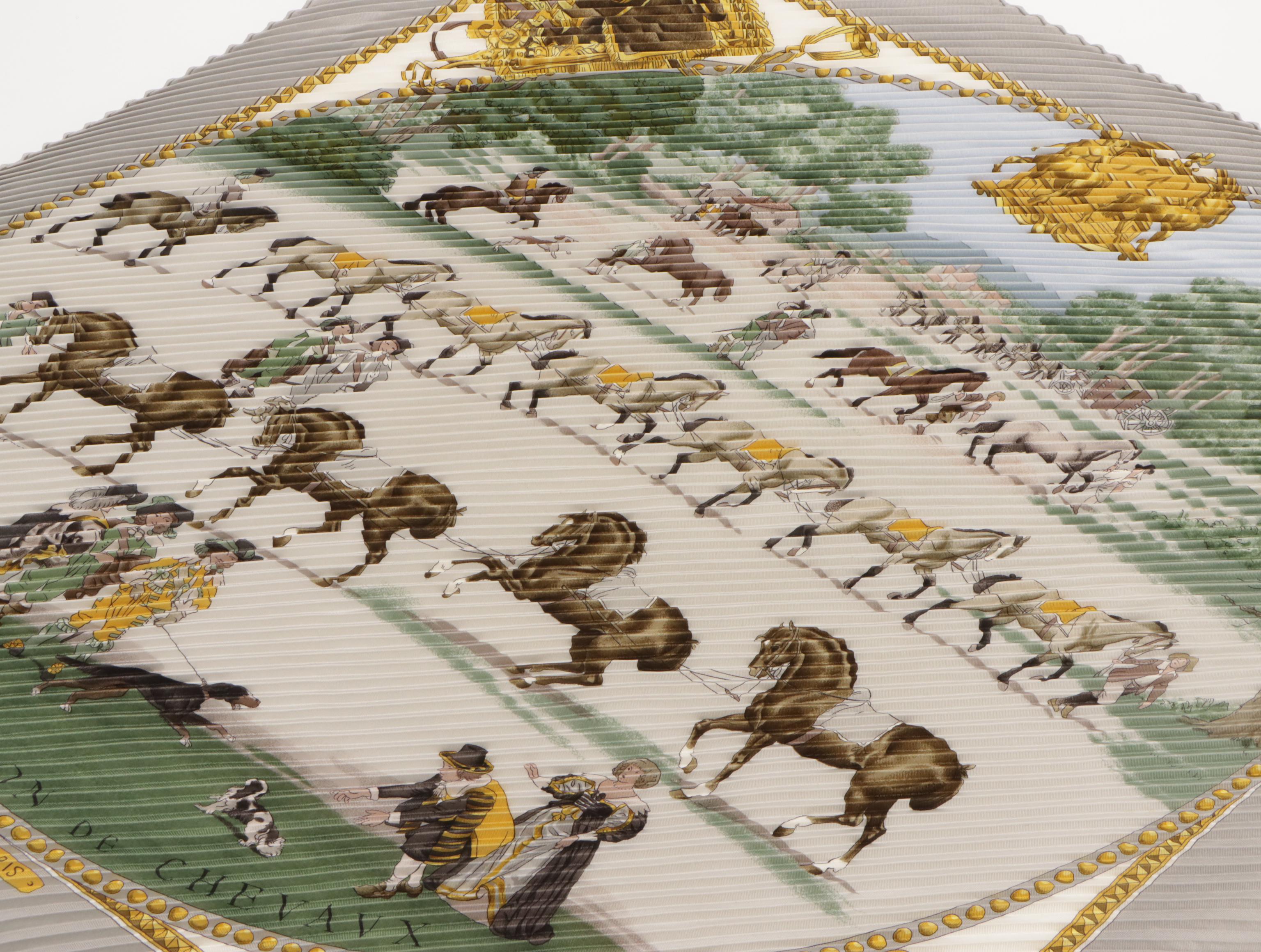 Hermès "Présentation de Chevaux" Plissé Scarf 90 in Silk Twill