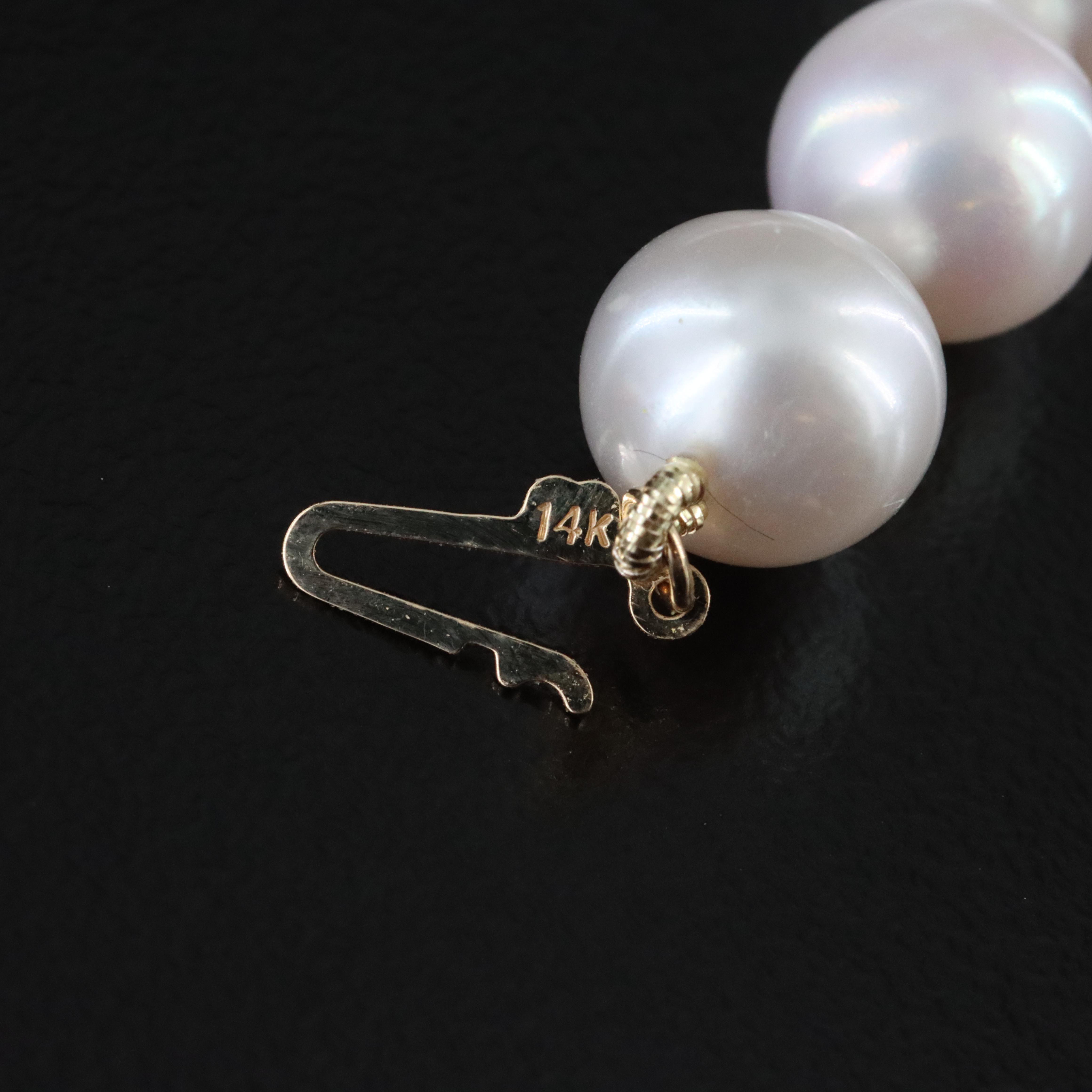 Pearl Necklace with 14K Clasp